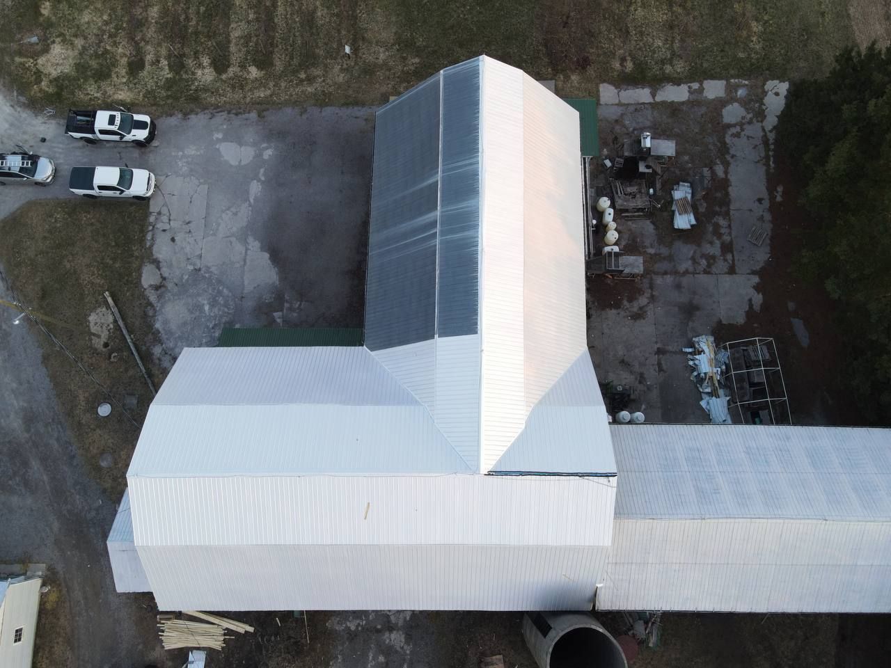 Barn Roof Exposed Fastener Metal Roof using Vicwest UltraVic by Jay Carter Roofing & Sheet Metal