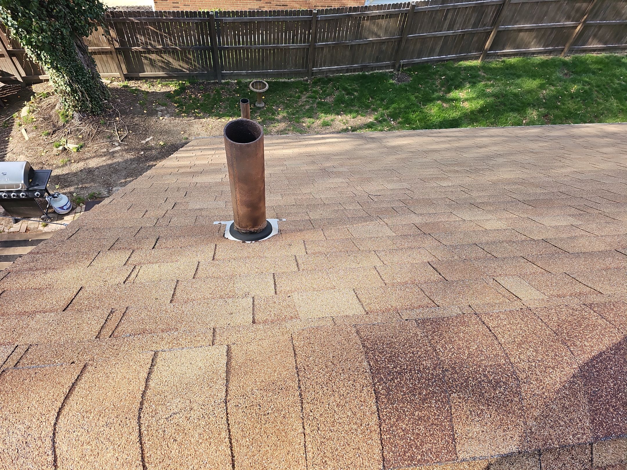 ATLAS PINNACLE COLOR: WEATHERED WOOD by Eagle Eye Roofing