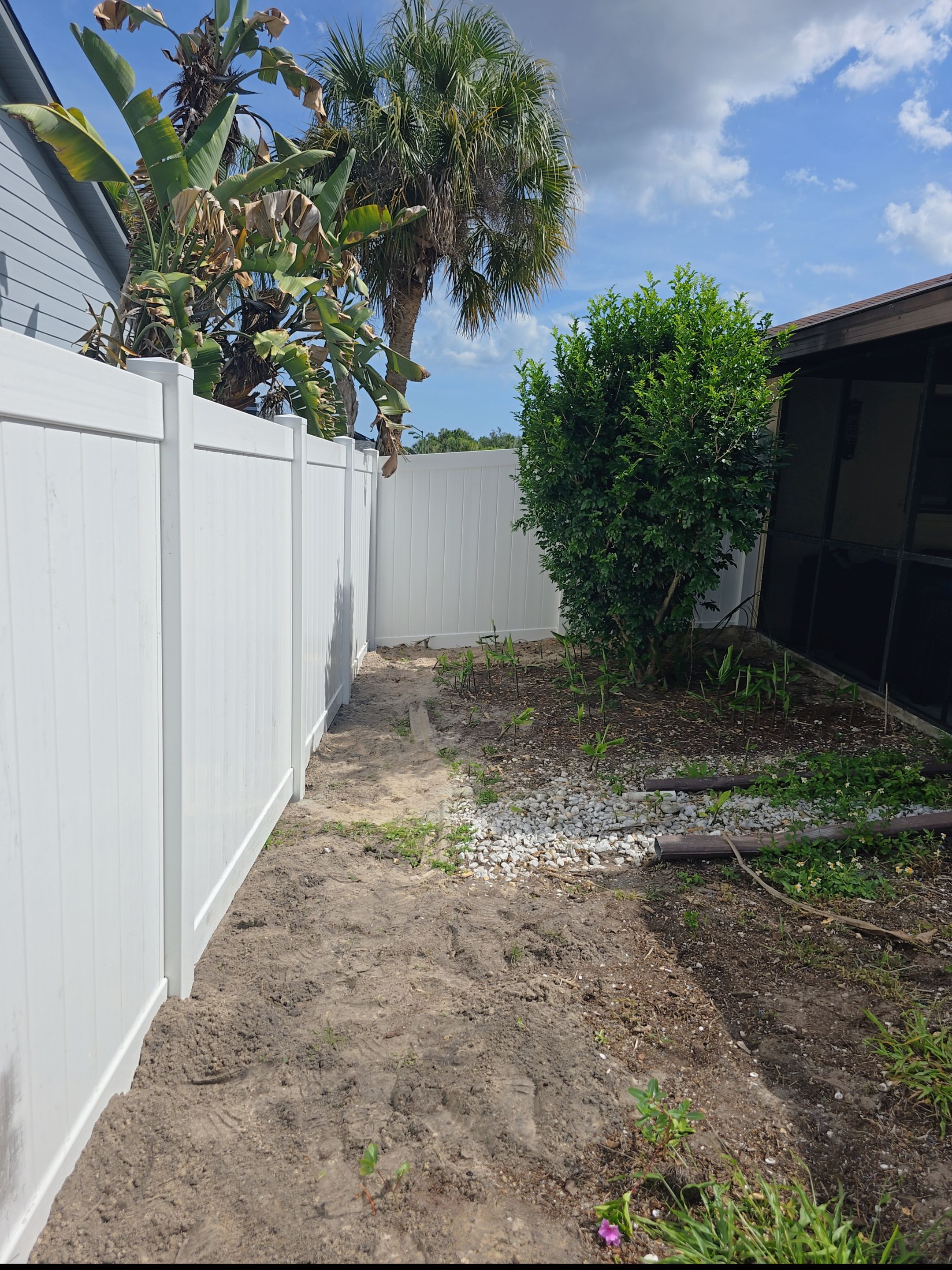 Vinyl Fence Replacement in Port Charlotte by True Fence LLC