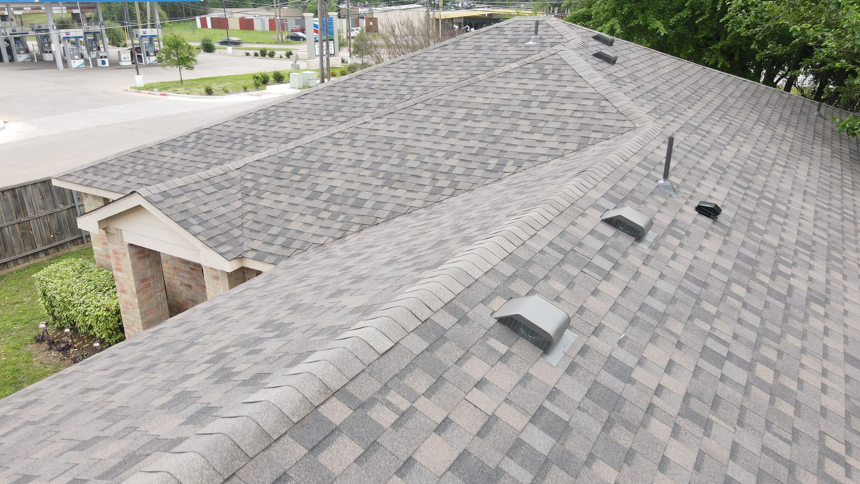 Project in Dallas by Armor Roofing | Exteriors