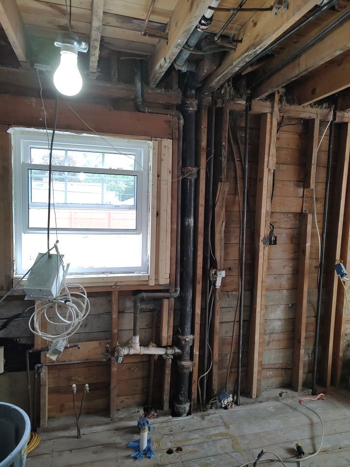 Kitchen Remodel by Ivy Lea Construction
