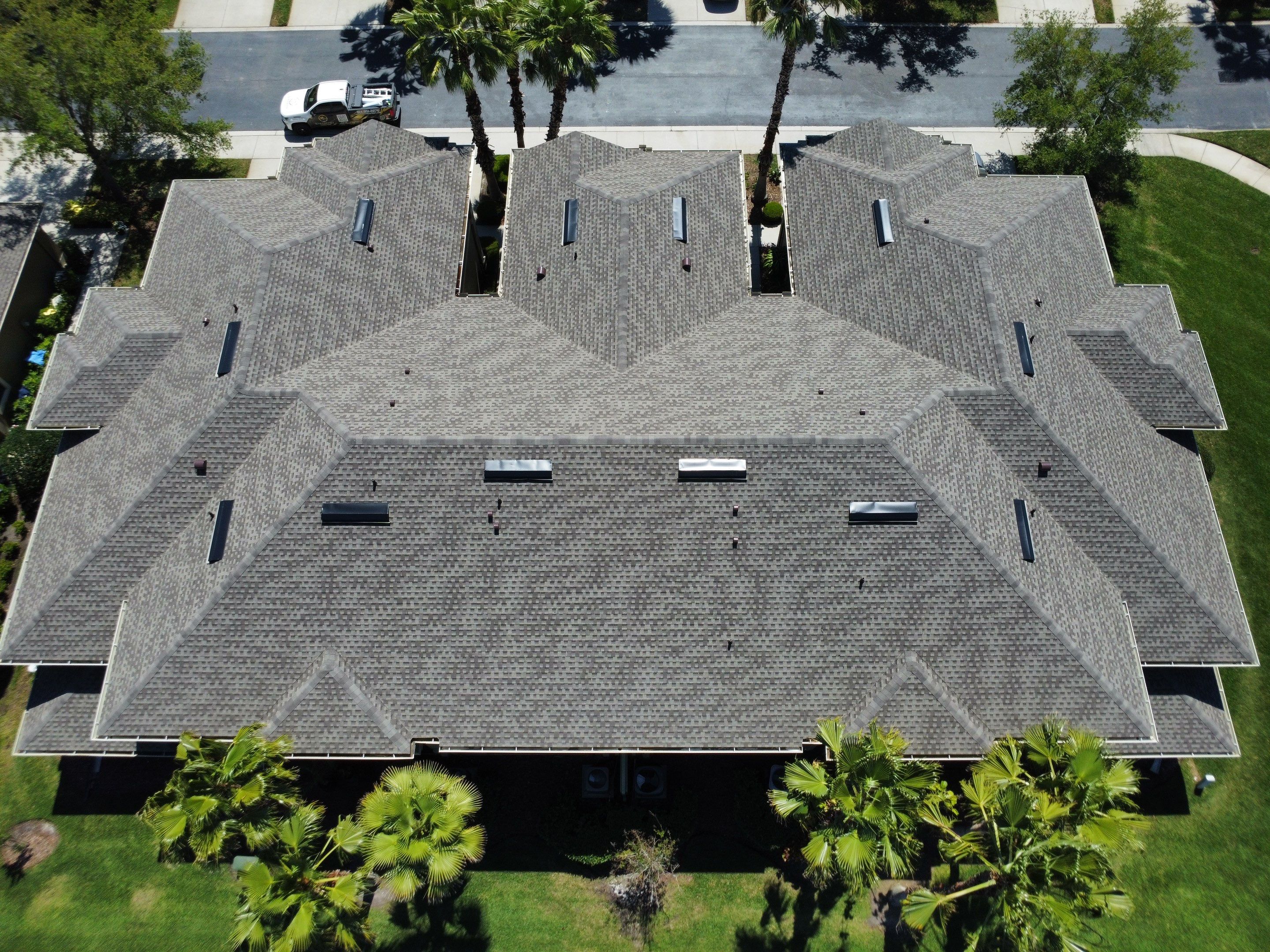 Roof Replacement in Saint Petersburg FL, by Steadfast Roofing 