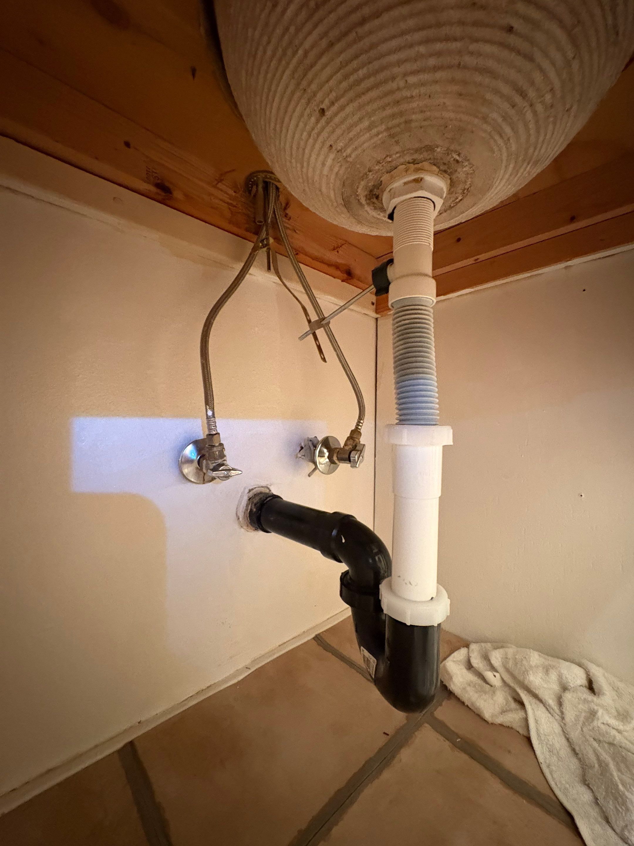 Sink Drains and water leaking at bathroom sink by Professional Plumbing Inc 