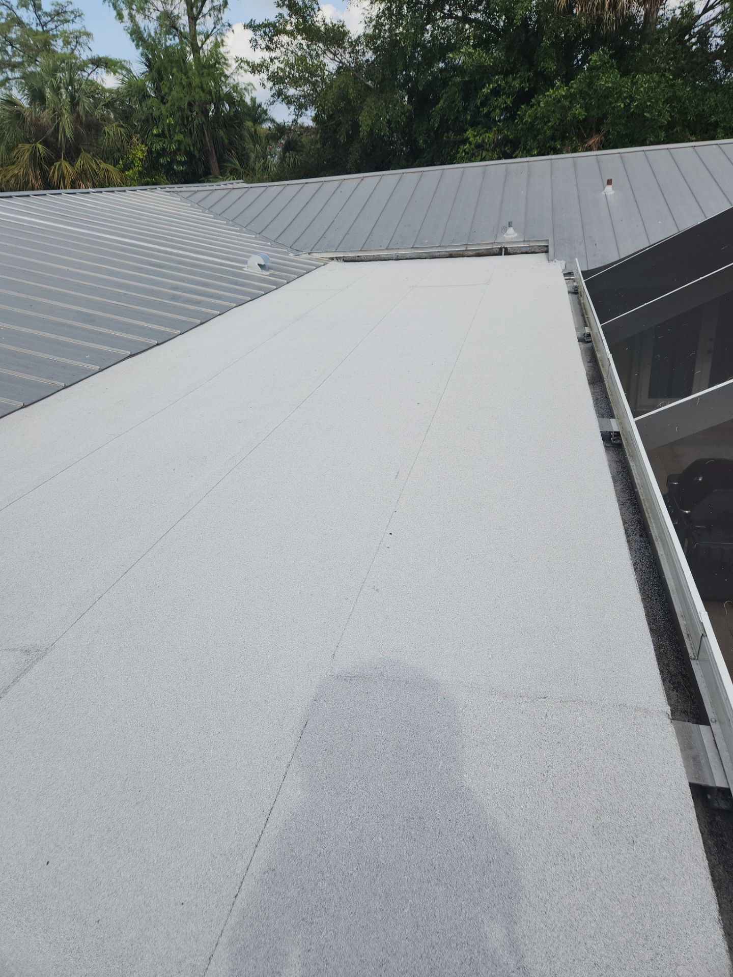 Flat Roof Replacement and Fascia Repair in Margate by Aastro Roofing