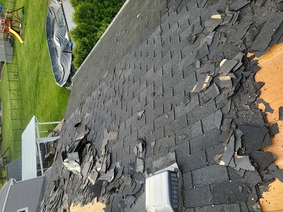 ATLAS PINNACLE COLOR: SUMMER STORM DRIP EDGE: WHITE by Eagle Eye Roofing