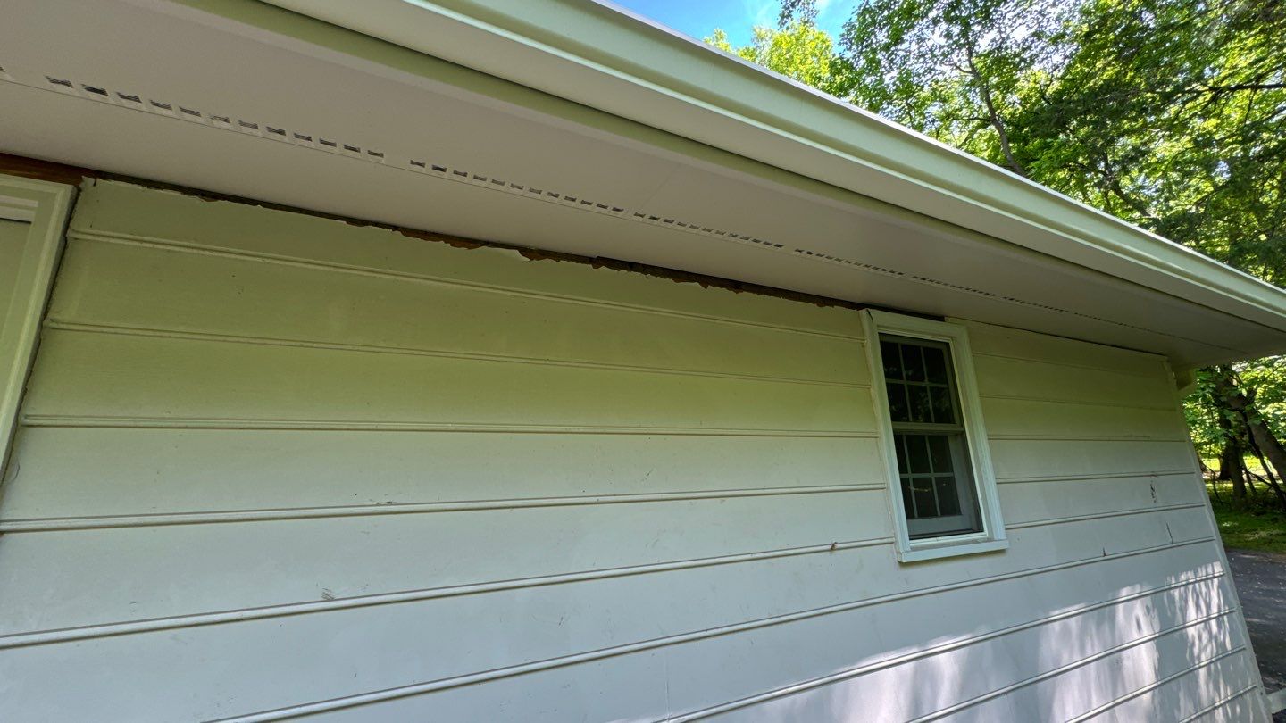 Great Falls: Siding Replacement with James Hardie Statement Beaded Plank in Cobblestone by RM Banning, Inc.