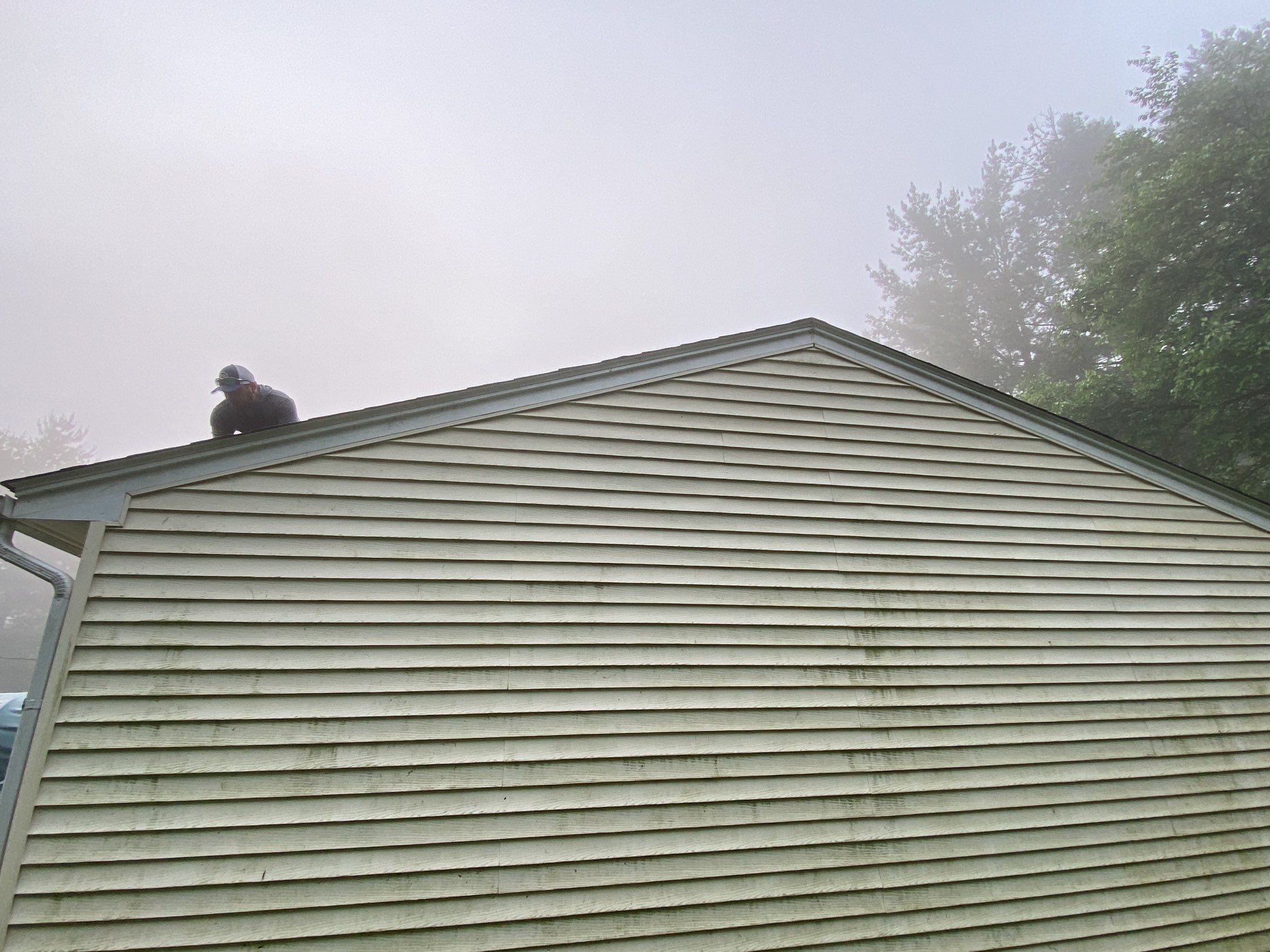 Roof Replacement using CertainTeed Landmark by 180 Contractors
