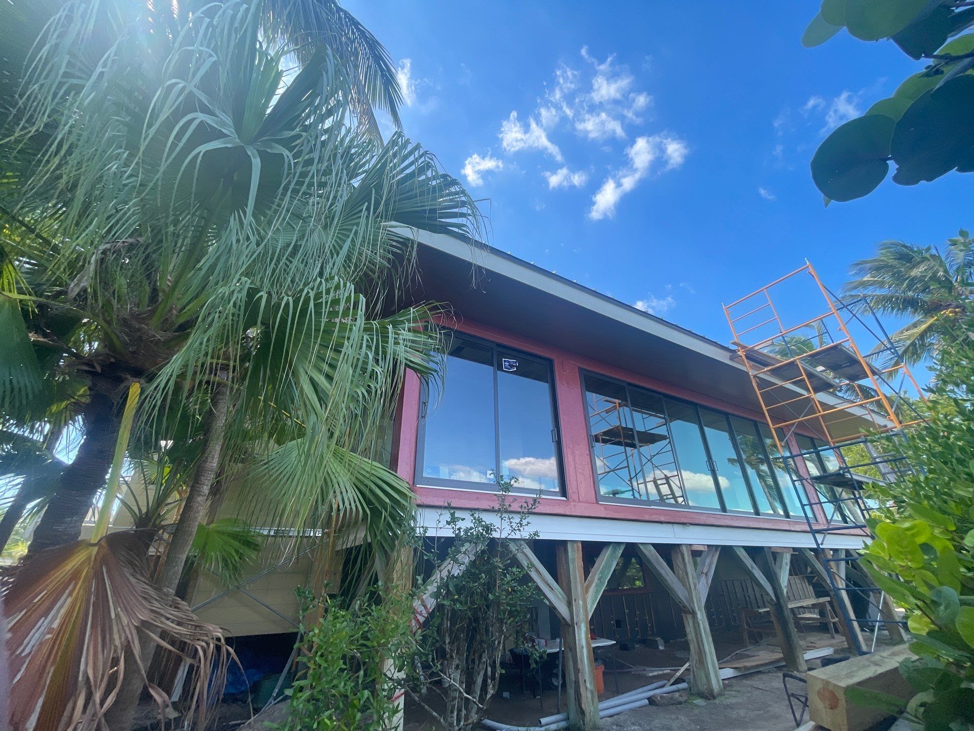 7-Inch Smooth Box Seamless Gutters using Seamless Gutters and Metal Fascia in Sanibel FL by Gutter Professors