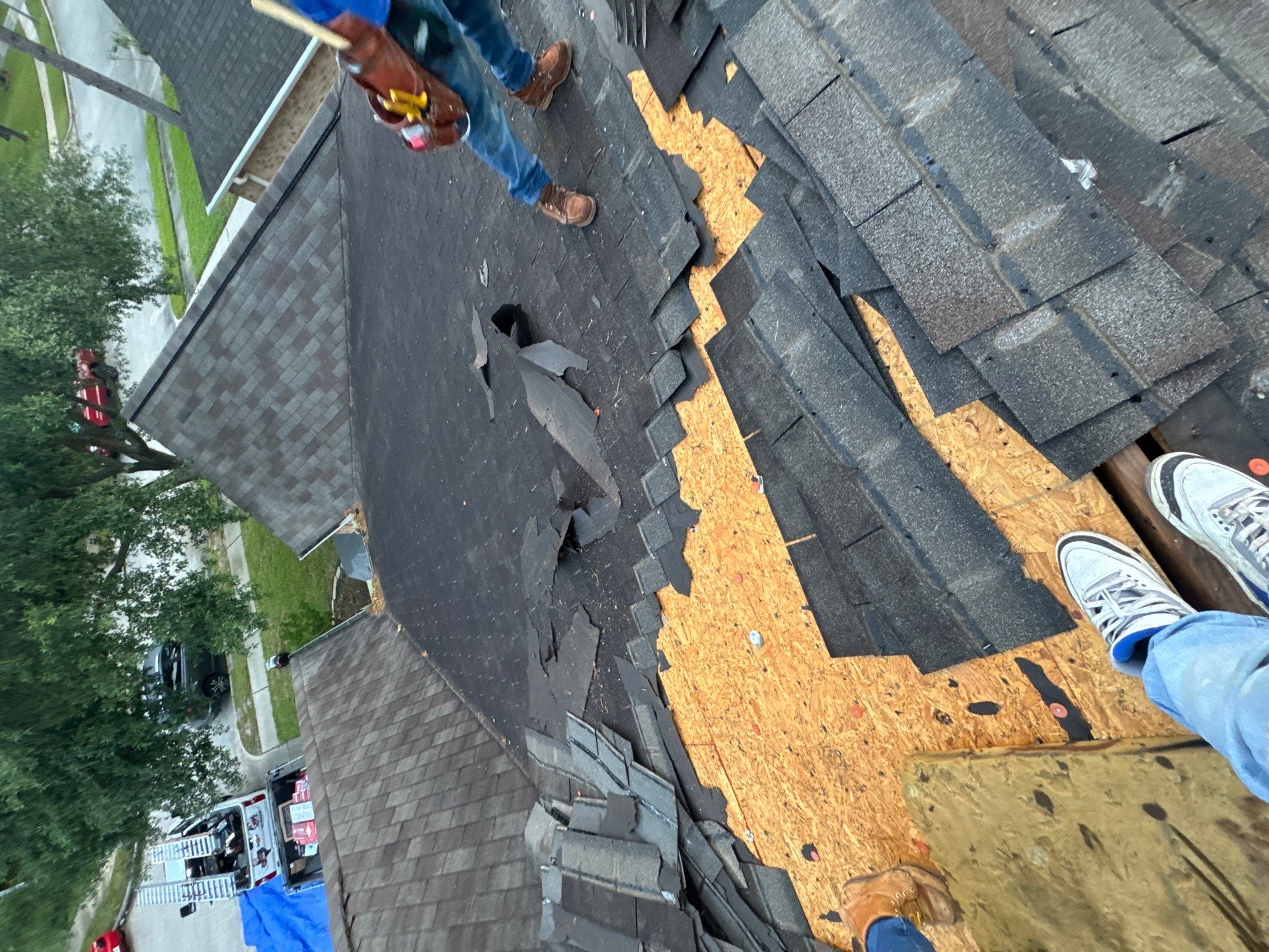 Roof Replacement Houston by Roof Repair Company