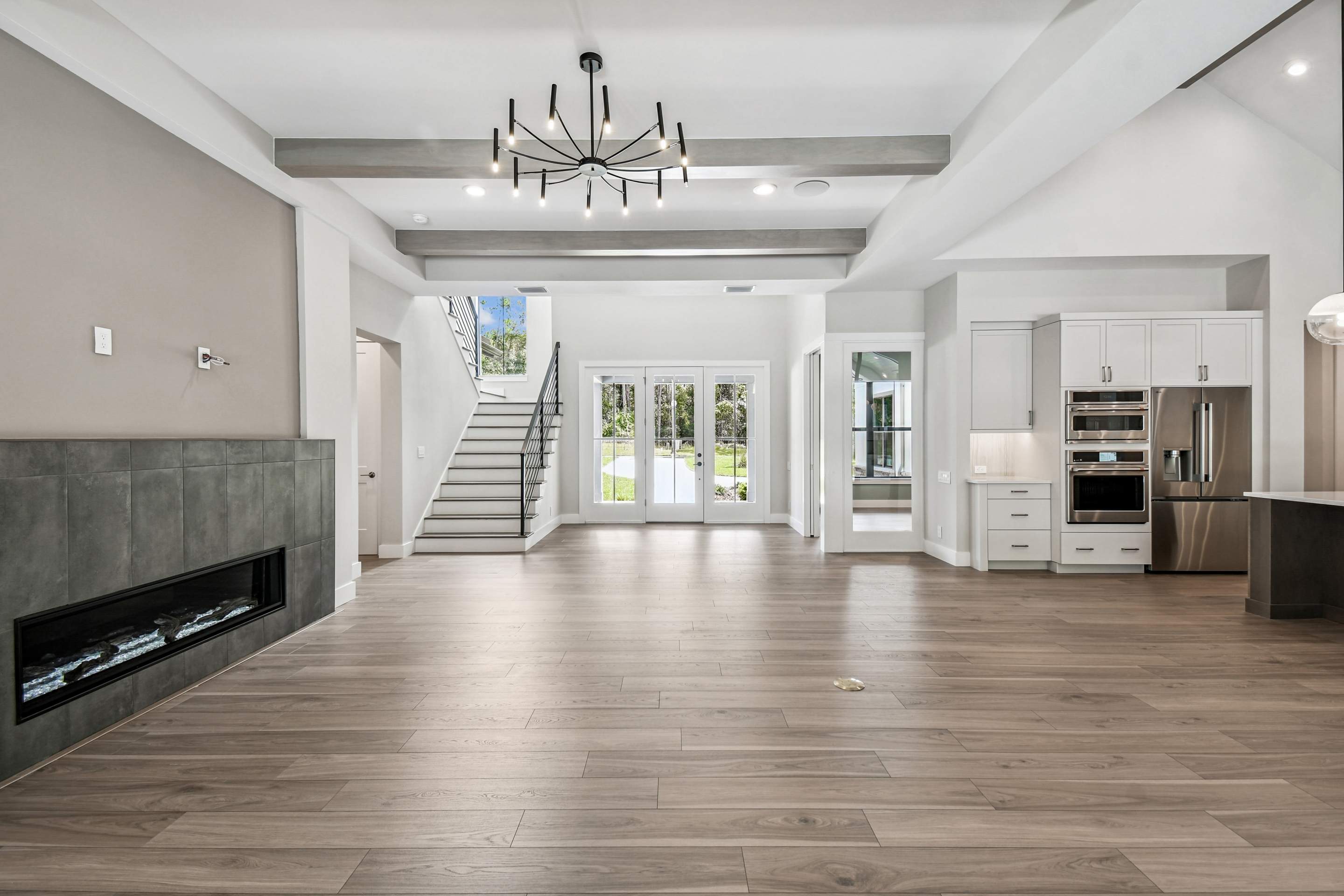 Custom Obsidian by Lyons Heritage Tampa, LLC