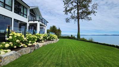 Residencial Property in Saanichton 