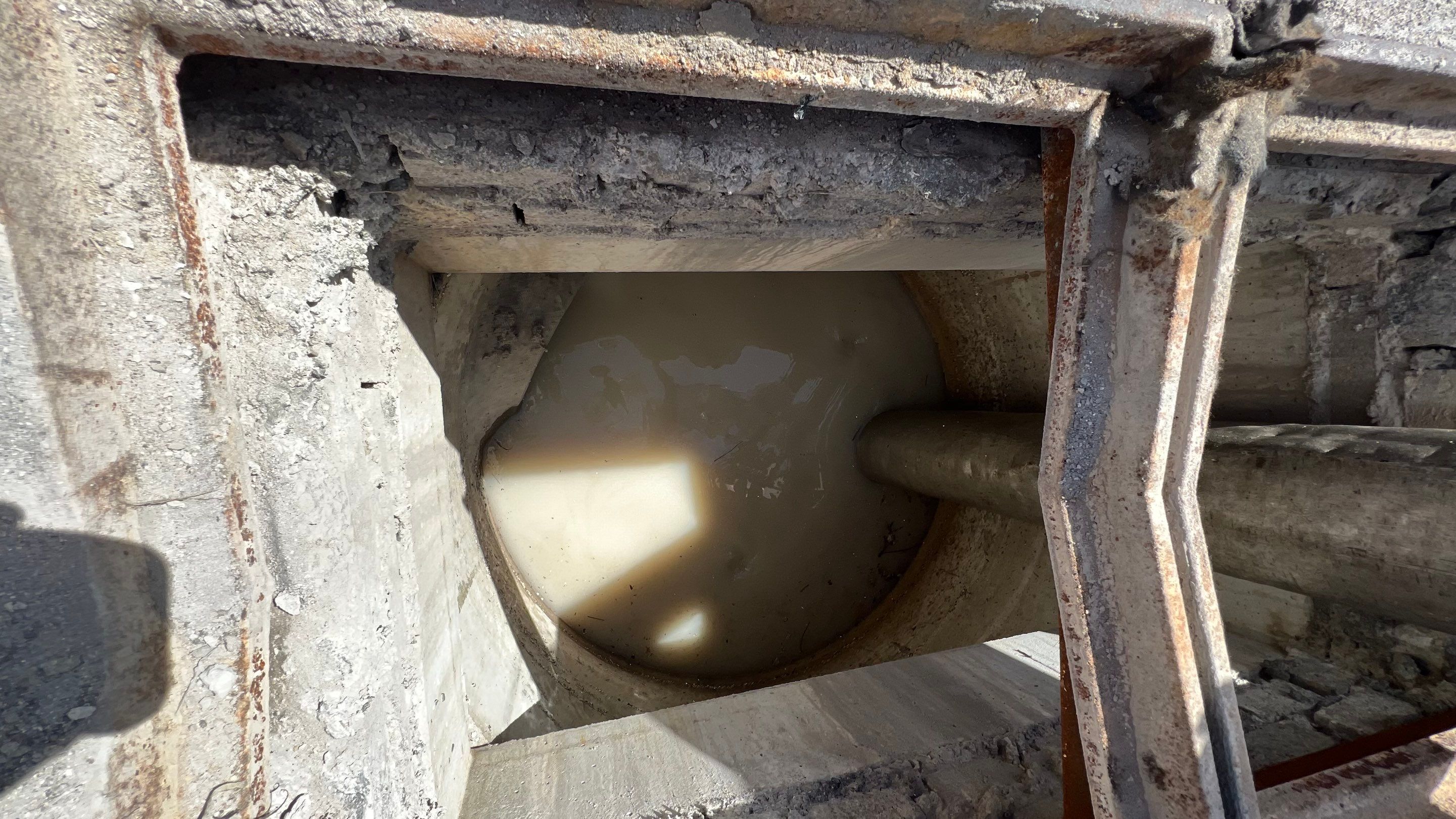 New Construction Storm Drain System Cleaning by APS Power & Water