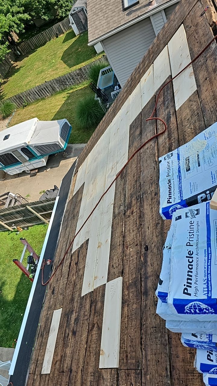 ATLAS PINNACLE COLOR: BLACK SHADOW by Eagle Eye Roofing