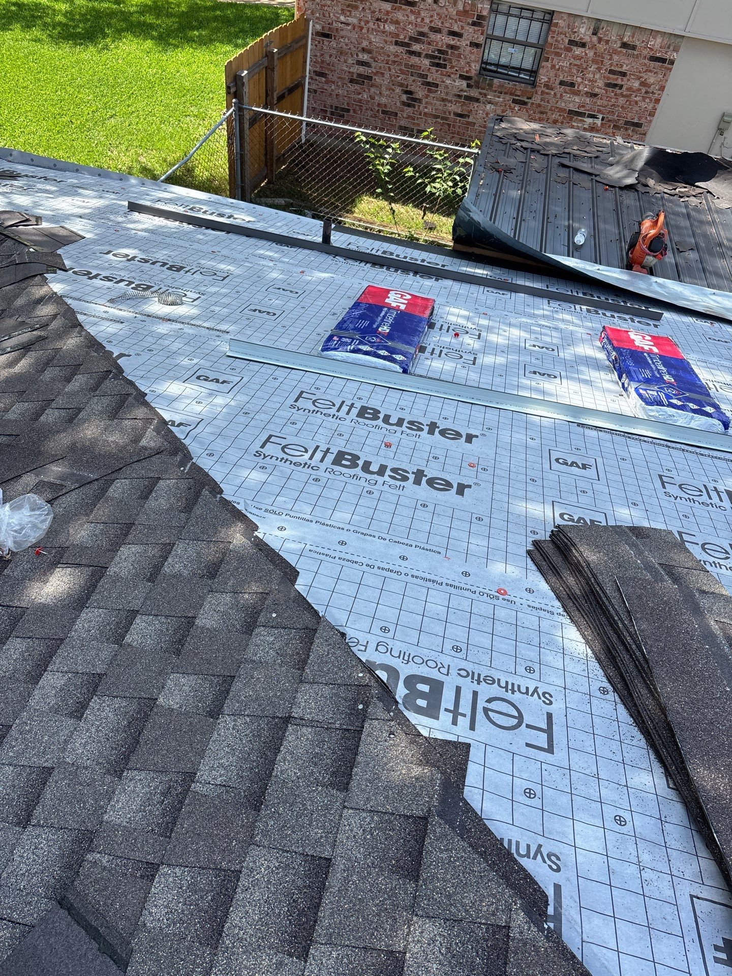 Roof Replacement Houston by Roof Repair Company