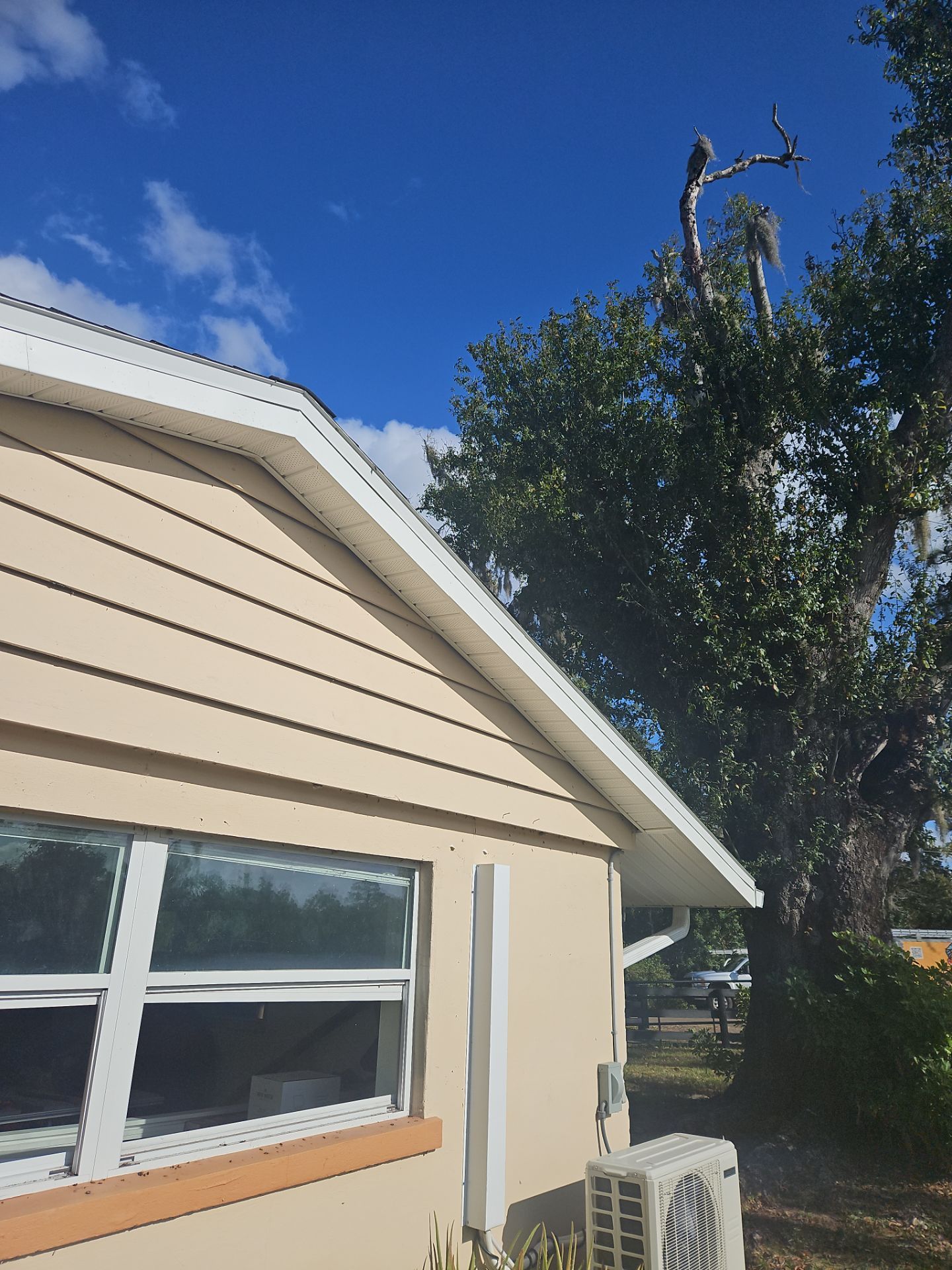 Soffit and Fascia Installation and Smooth Box Gutters and Downspouts in Sarasota FL by Gutter Professors
