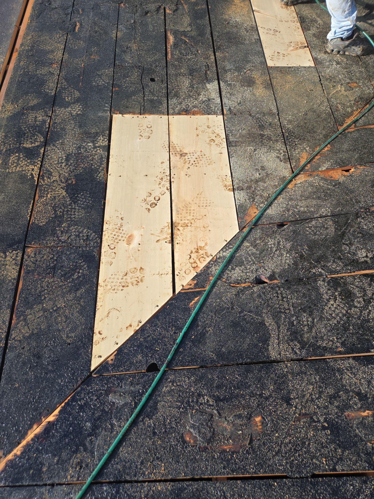 Project in St. Petersburg 33710 by Mitchell Roofing Company LLC 