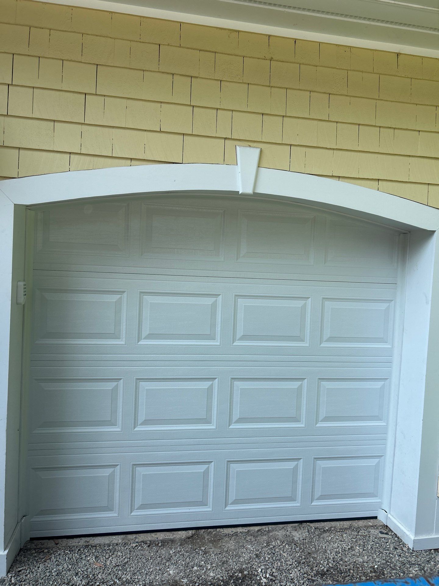 Amarr Olympus Garage Door Installation by DiGiorgi Roofing and Siding Inc