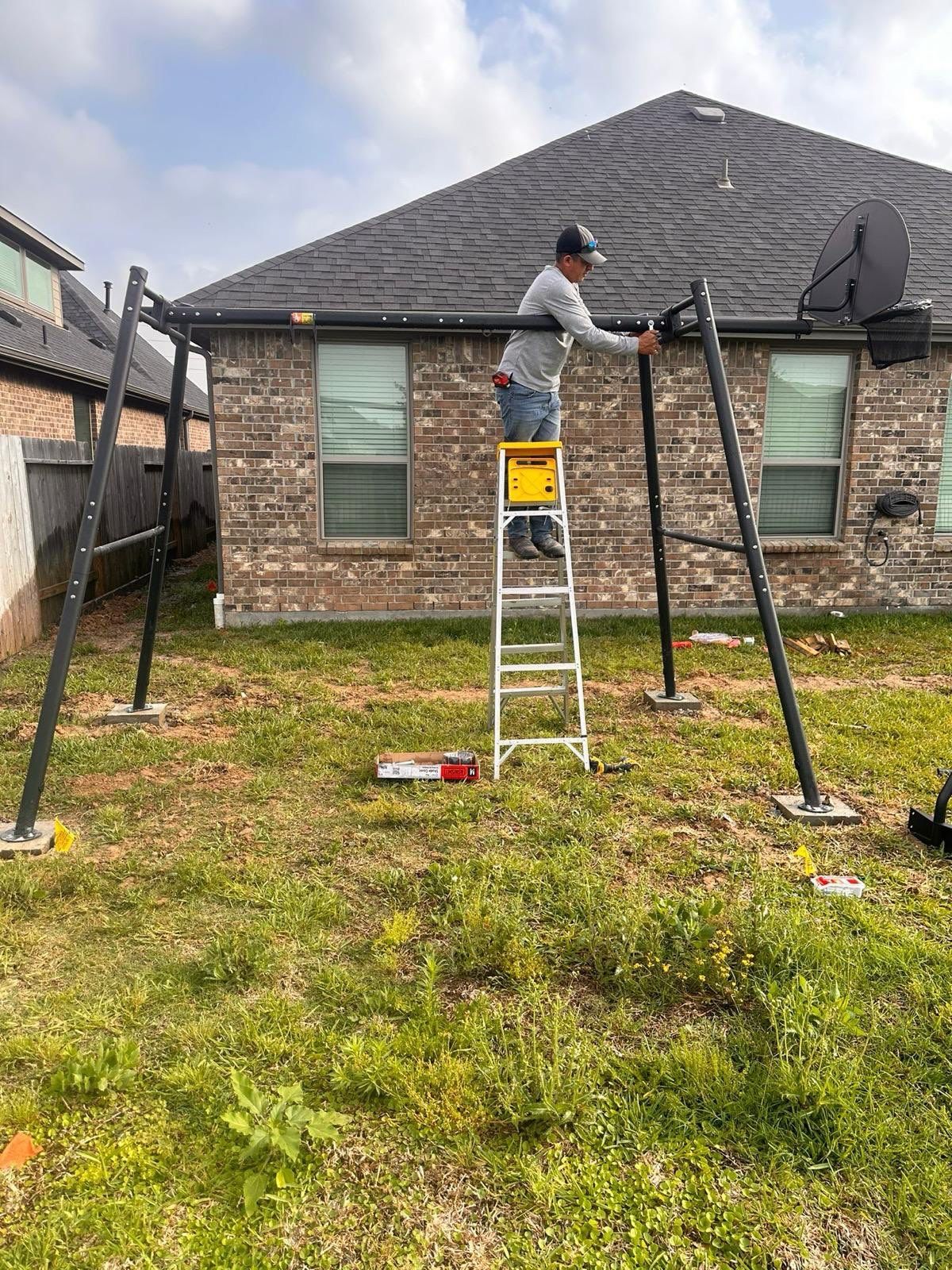 Drainage Fixed, Front Yard Flawless: Phase 1 of Flavia's Landscape Plan! 🌿💧 by Texas Urban Elements