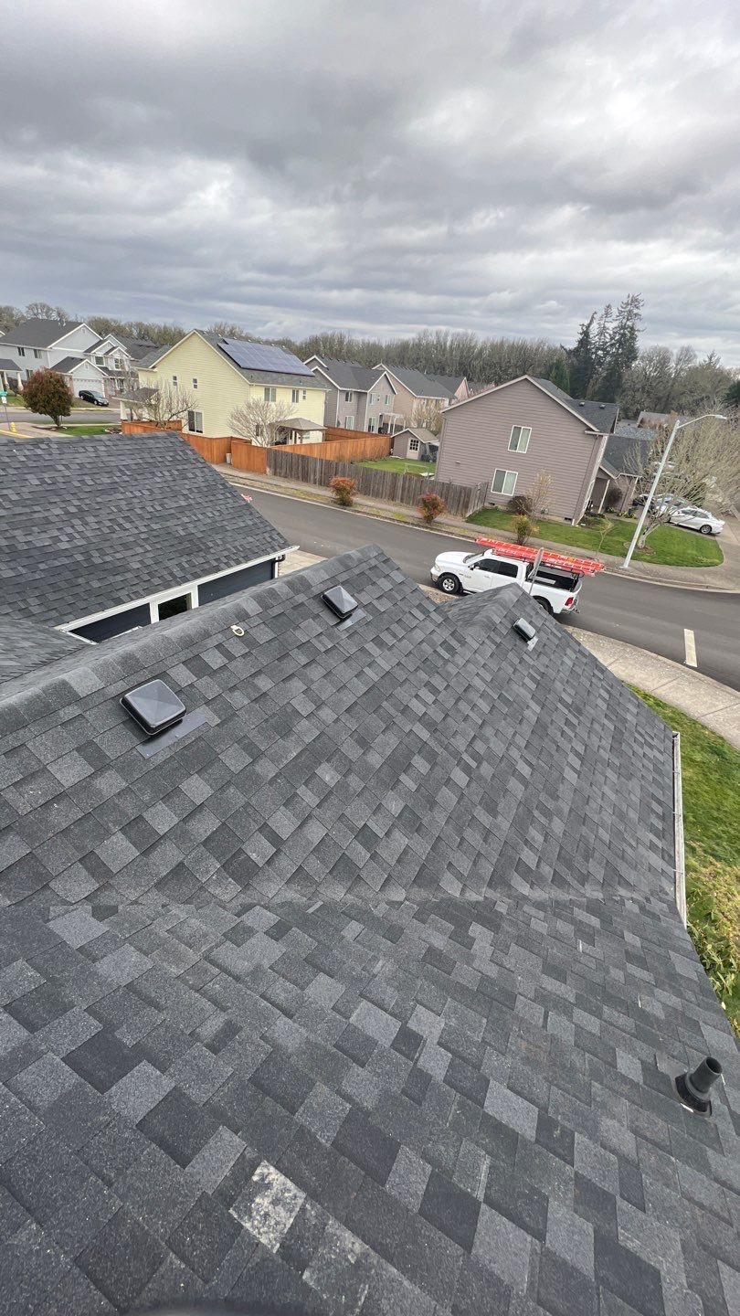 Residential Re-Roof in Albany Oregon by Orezona Building & Roofing Company, Inc.