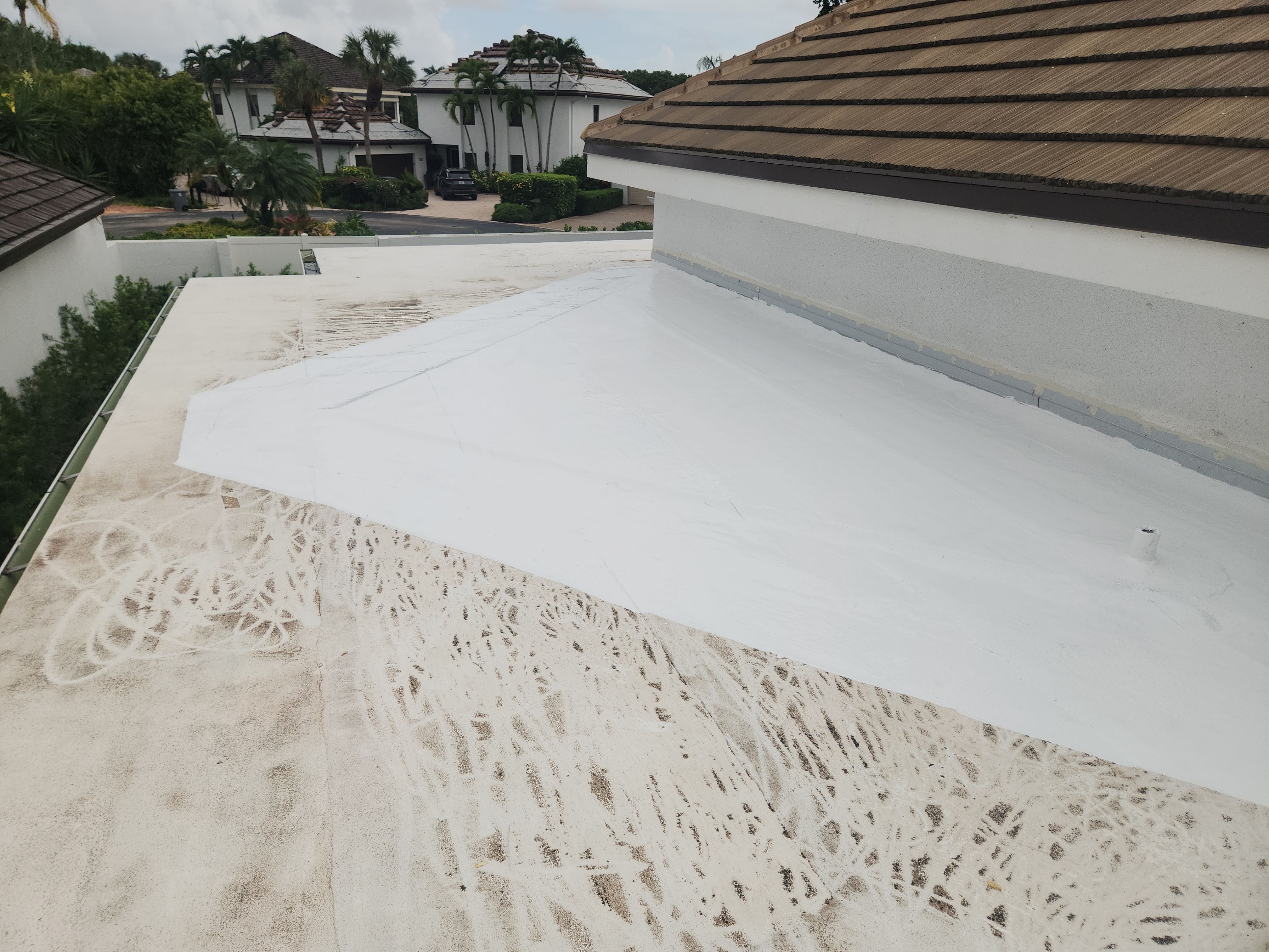 Flat Roof Restoration and Silicone Coating in Boca Raton by Aastro Roofing