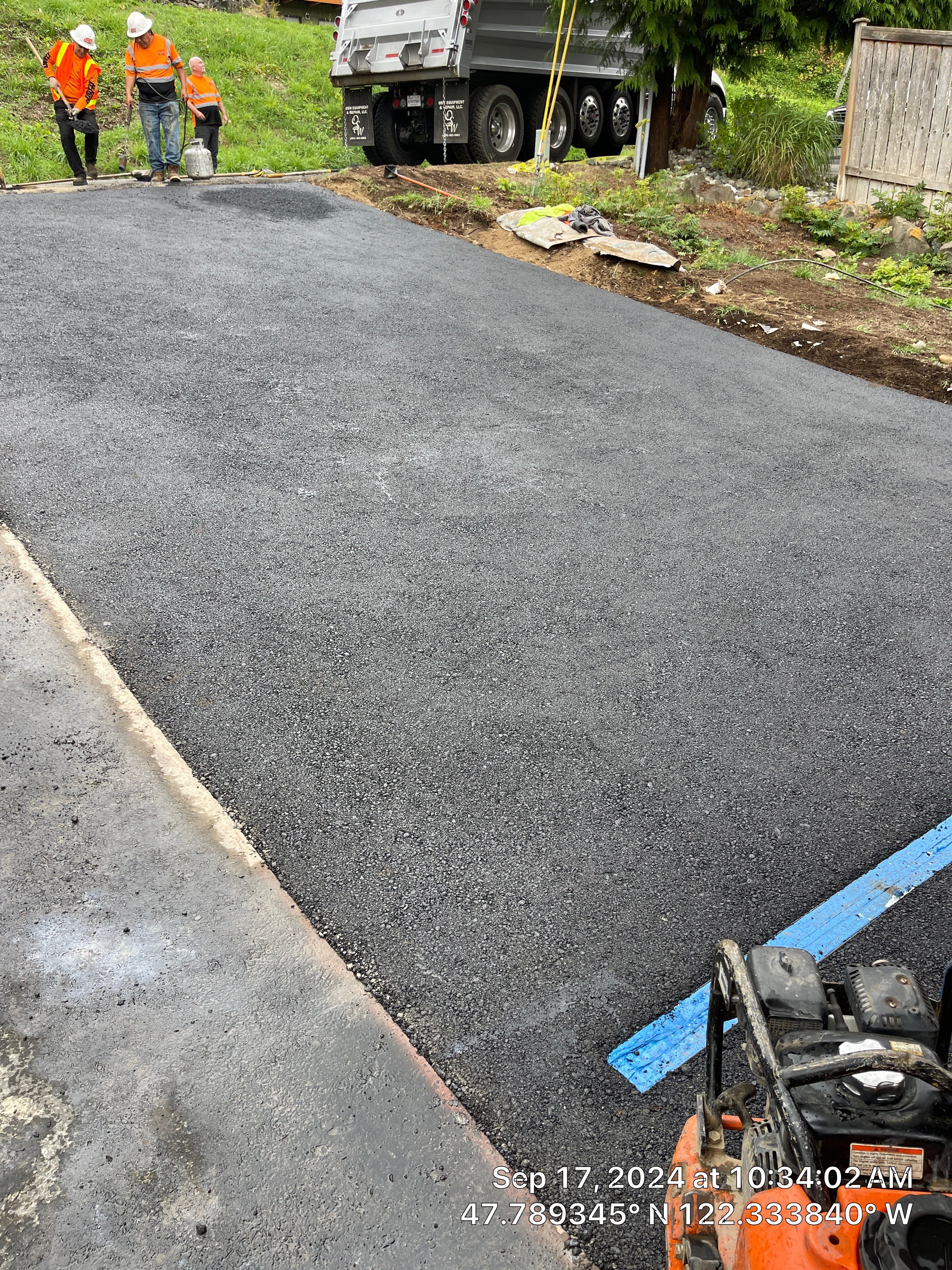 Asphalt Driveway Repair | Edmonds  by Jireh Asphalt & Concrete Inc 
