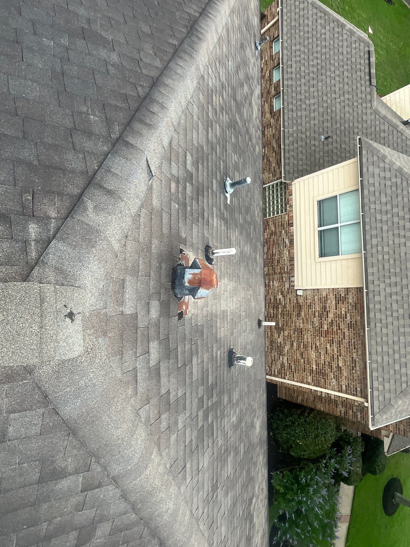 Hail Damage using Owen's Corning Duration (Lifetime) Shingles by Roof Repair Company