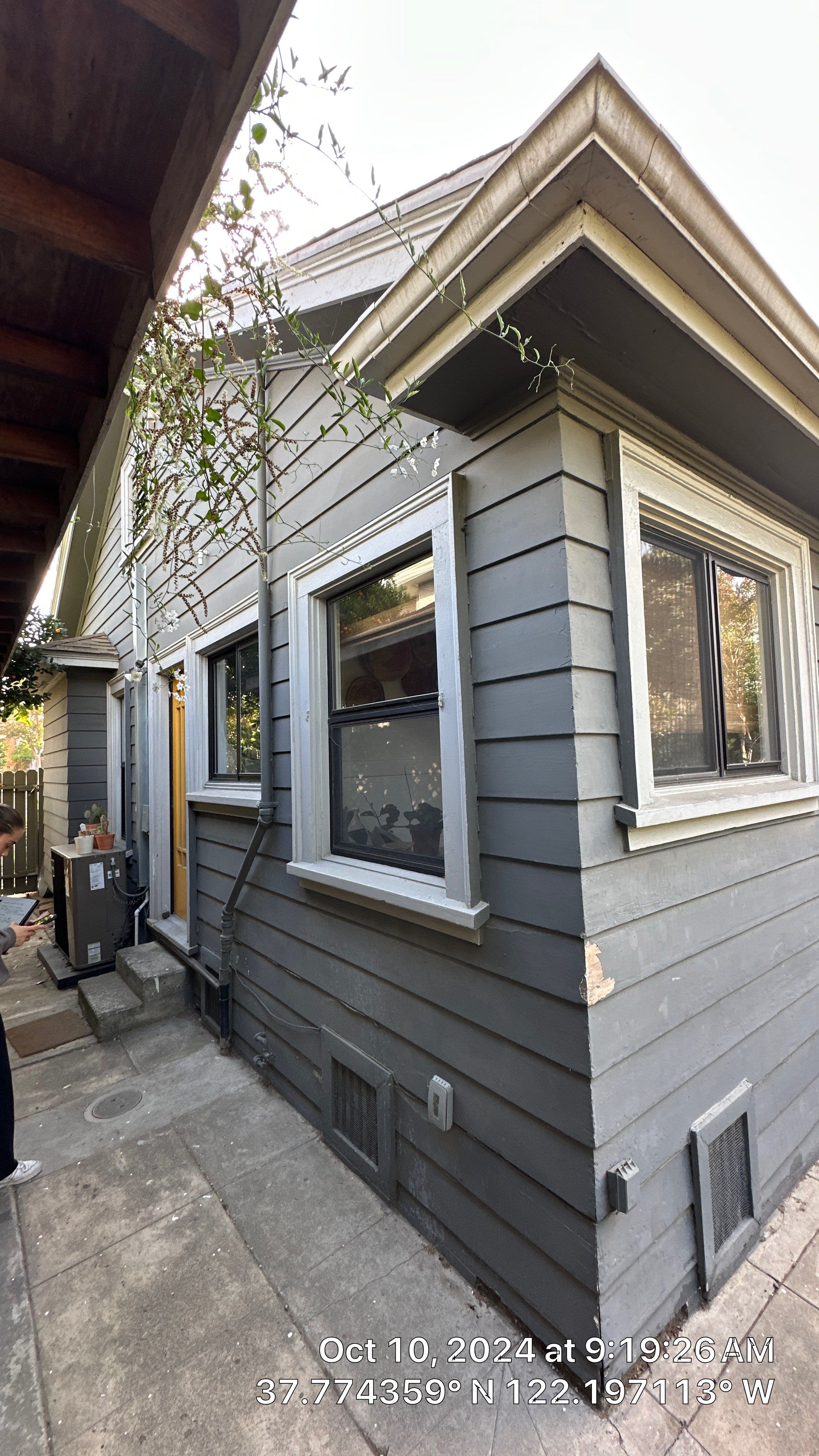Project in Oakland by Herrera’s Bay Area Painting inc.
