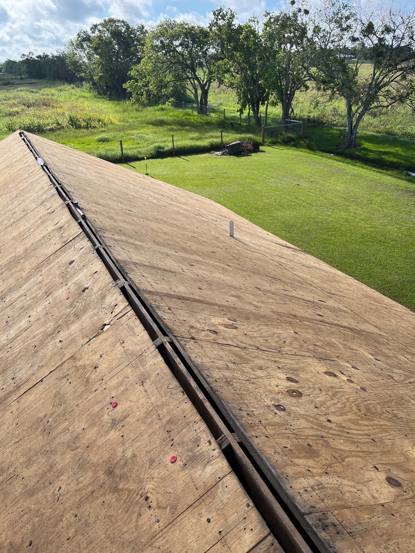 Residential Roofing Installation using Owen's Corning Duration (Lifetime) Shingles by Roof Repair Company