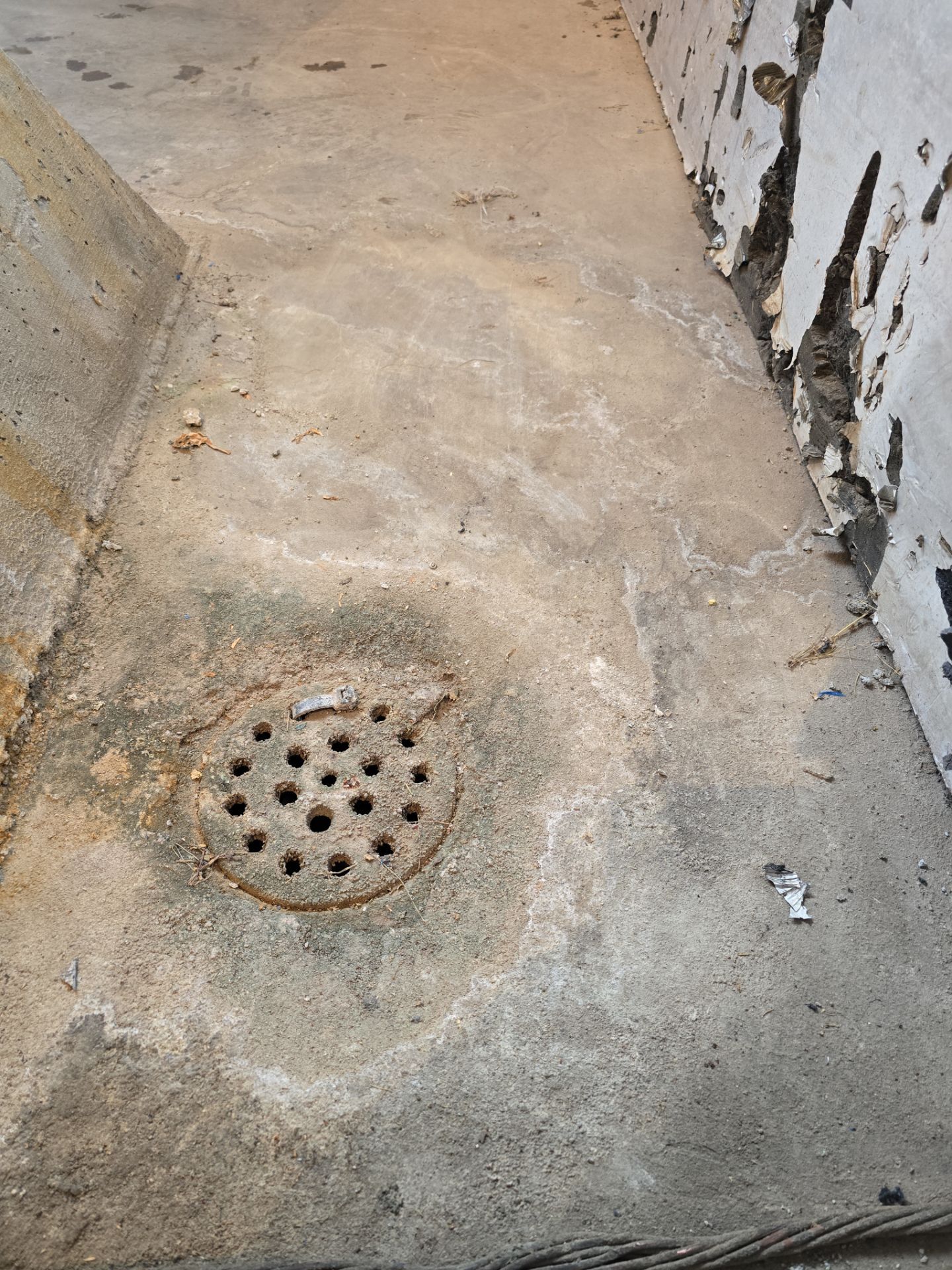 Industrial Well House Transformation using Agate Hybrid by Croc Coatings, LLC