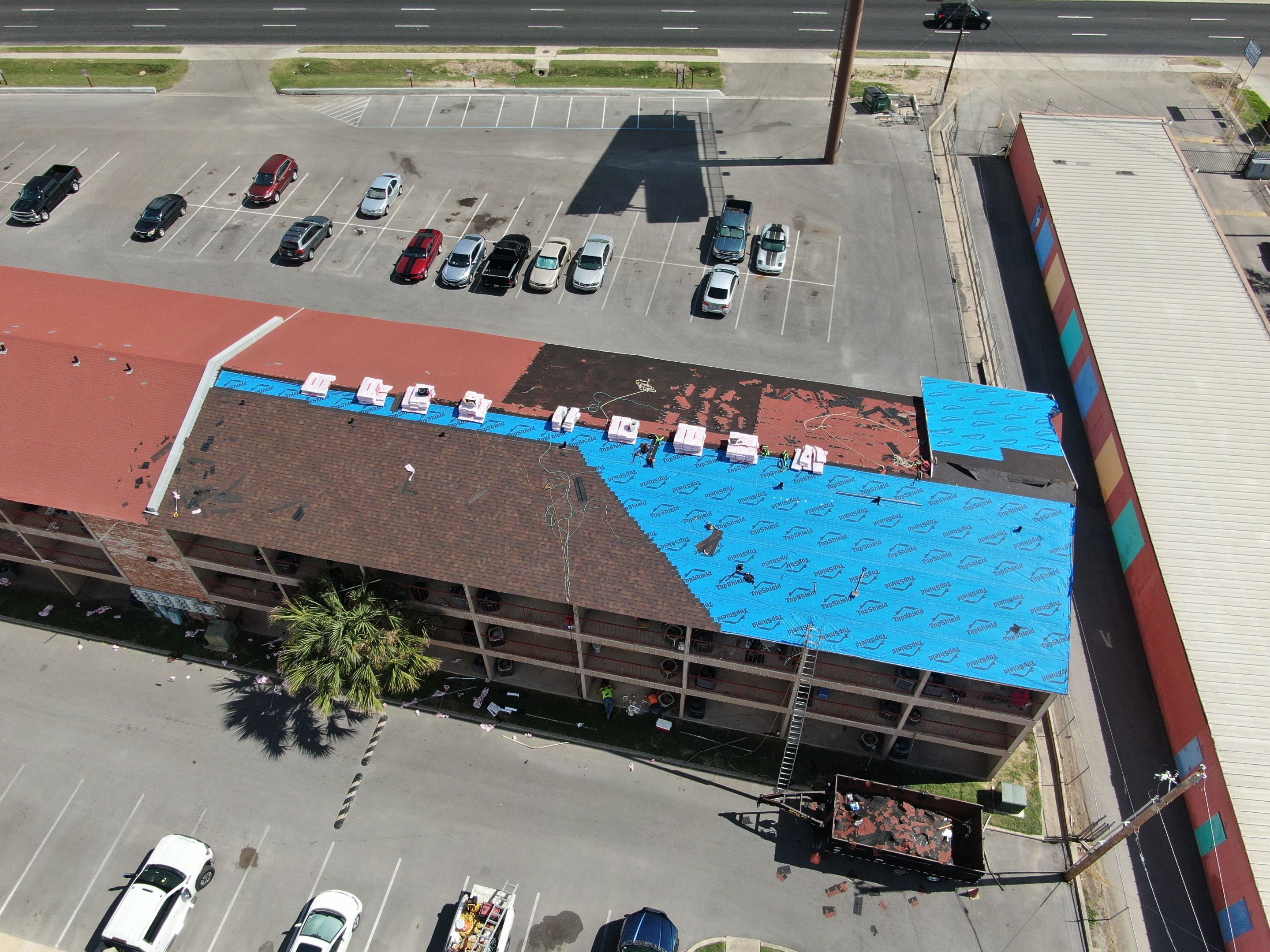 Residential Roofing Installation using Owens Corning - Oakridge by JM Flores Roofing & Construction, Inc