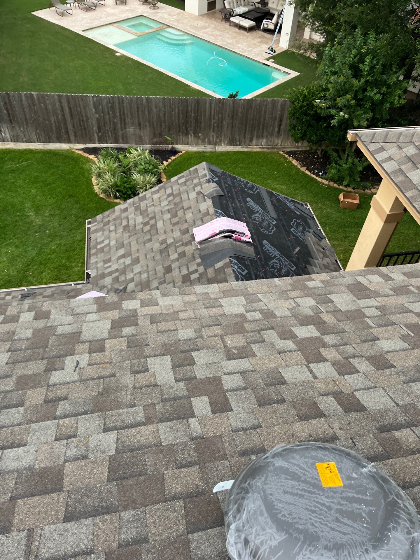 Residential Roofing Installation using Owen's Corning Duration (Lifetime) Shingles by Roof Repair Company