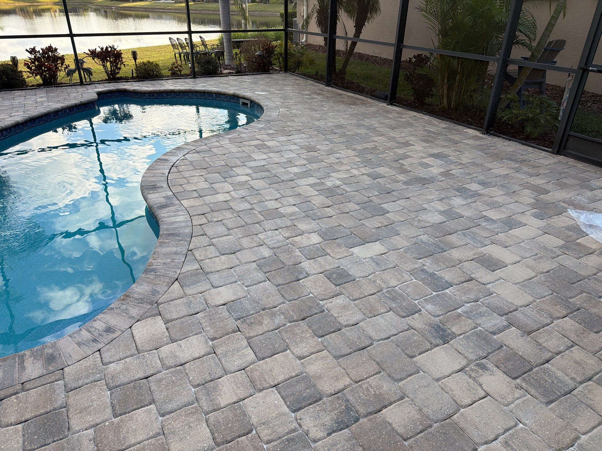 Valencia Lakes Pool Deck Paver Sealing and Restoration by Supreme Paver Experts