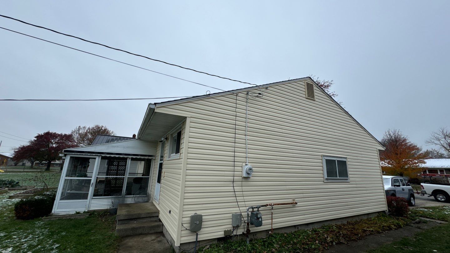 Siding Installation using Alside Conquest D4.5DL Adobe Cream  by Nitro Roofing and Construction