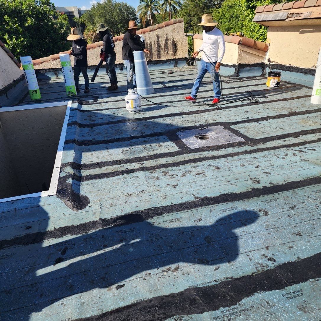 Tile Roof Repair in Boca Raton ā Affordable, Timely, and High-Quality Service by Aastro Roofing