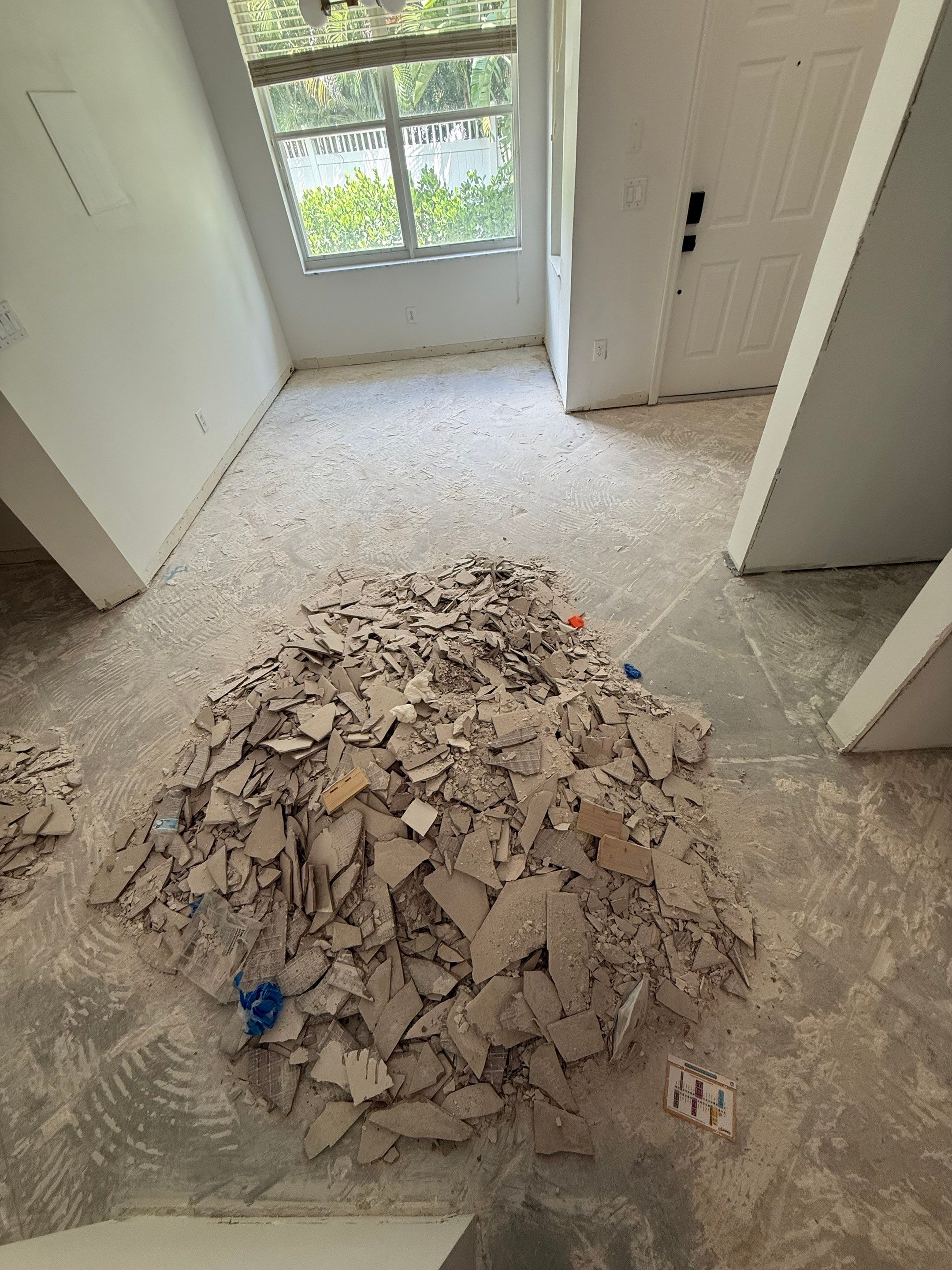 Master Bathroom, Main Floors & Powder Room - Delray Beach by Hevi Tile