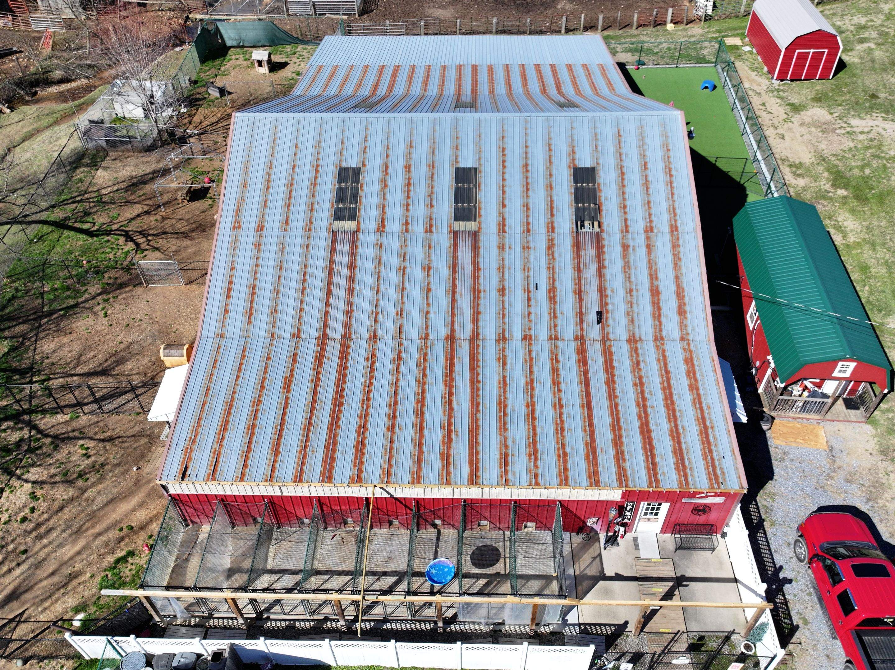 Paddle Creek Pet Ranch by Omnia Roofing