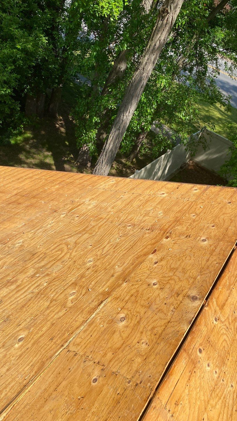 Siding Replacement using CertainTeed Restoration Classic D5 by 180 Contractors
