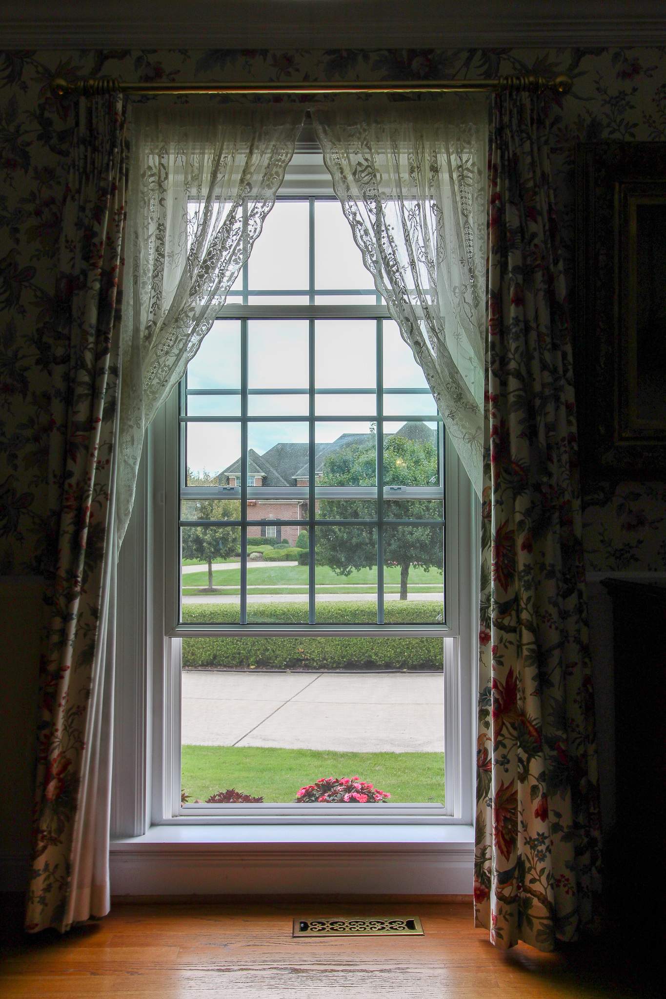Window Replacement by Ivy Lea Construction