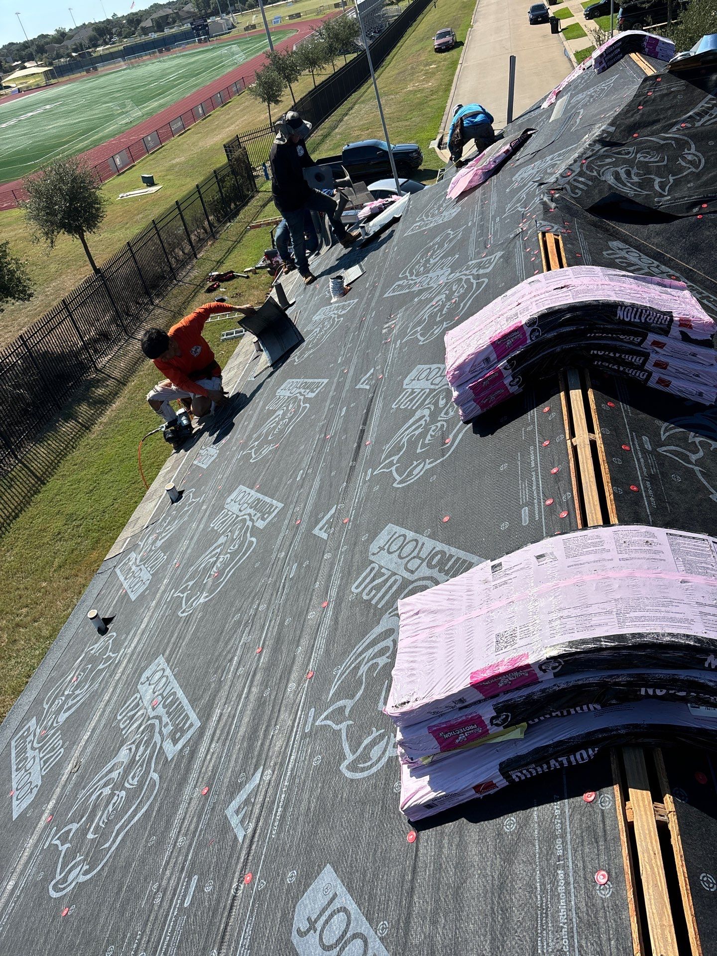 Residential Roofing Installation using Owen's Corning Duration (Lifetime) Shingles by Roof Repair Company
