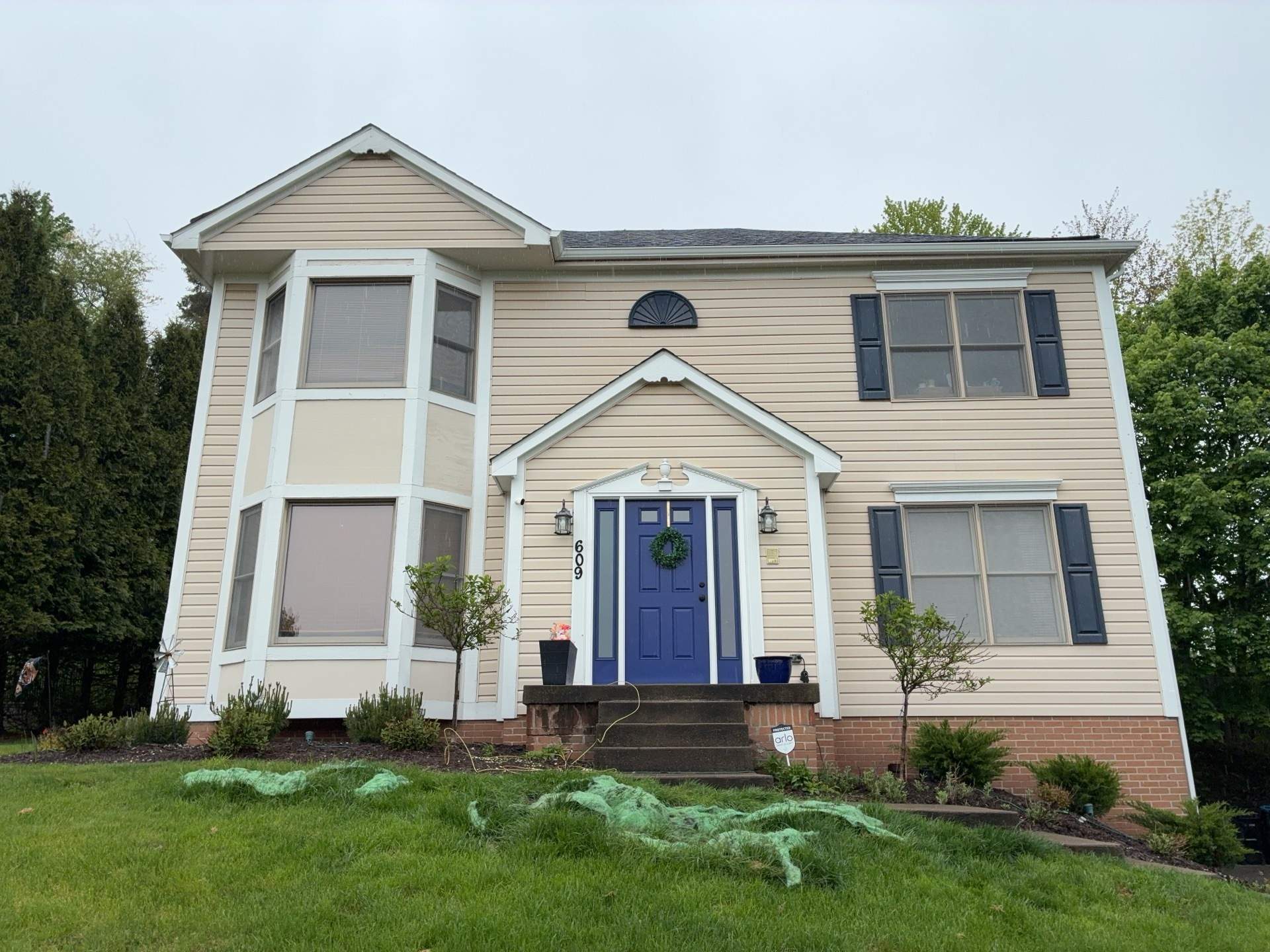 Full Residential Vinyl Siding Renovation With Mastic Cedar Discovery Shingle Shake and Ovation Lap Siding by Ideal Siding Pittsburgh