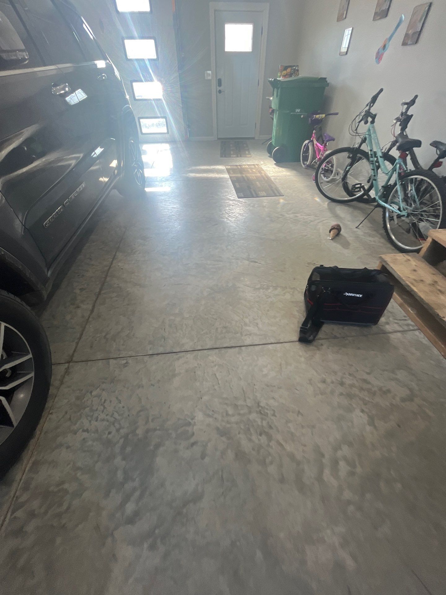 Garage using Glitter by Select Painting, Coatings & Garage Cabinets