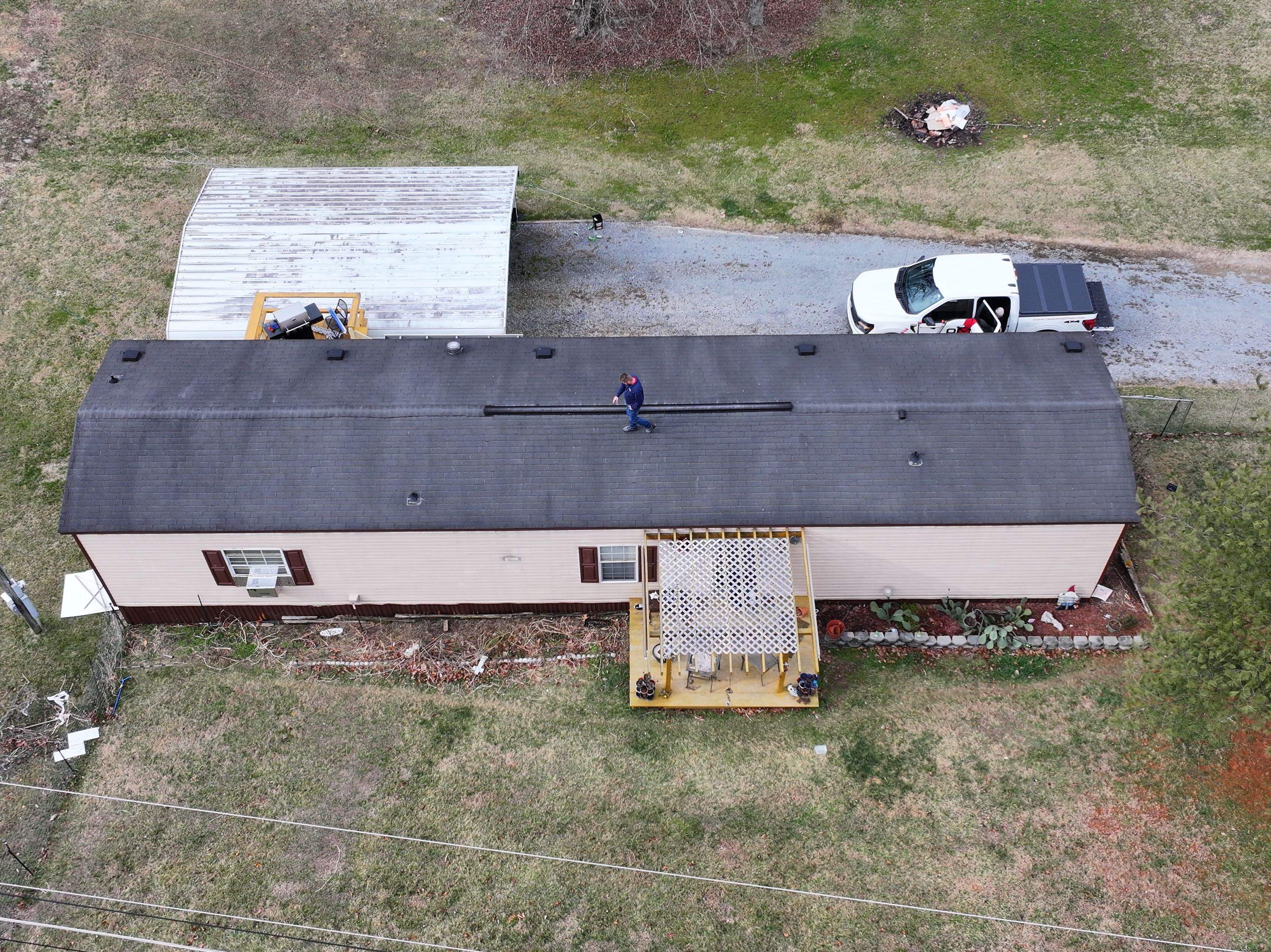 Maines Residence by Omnia Roofing
