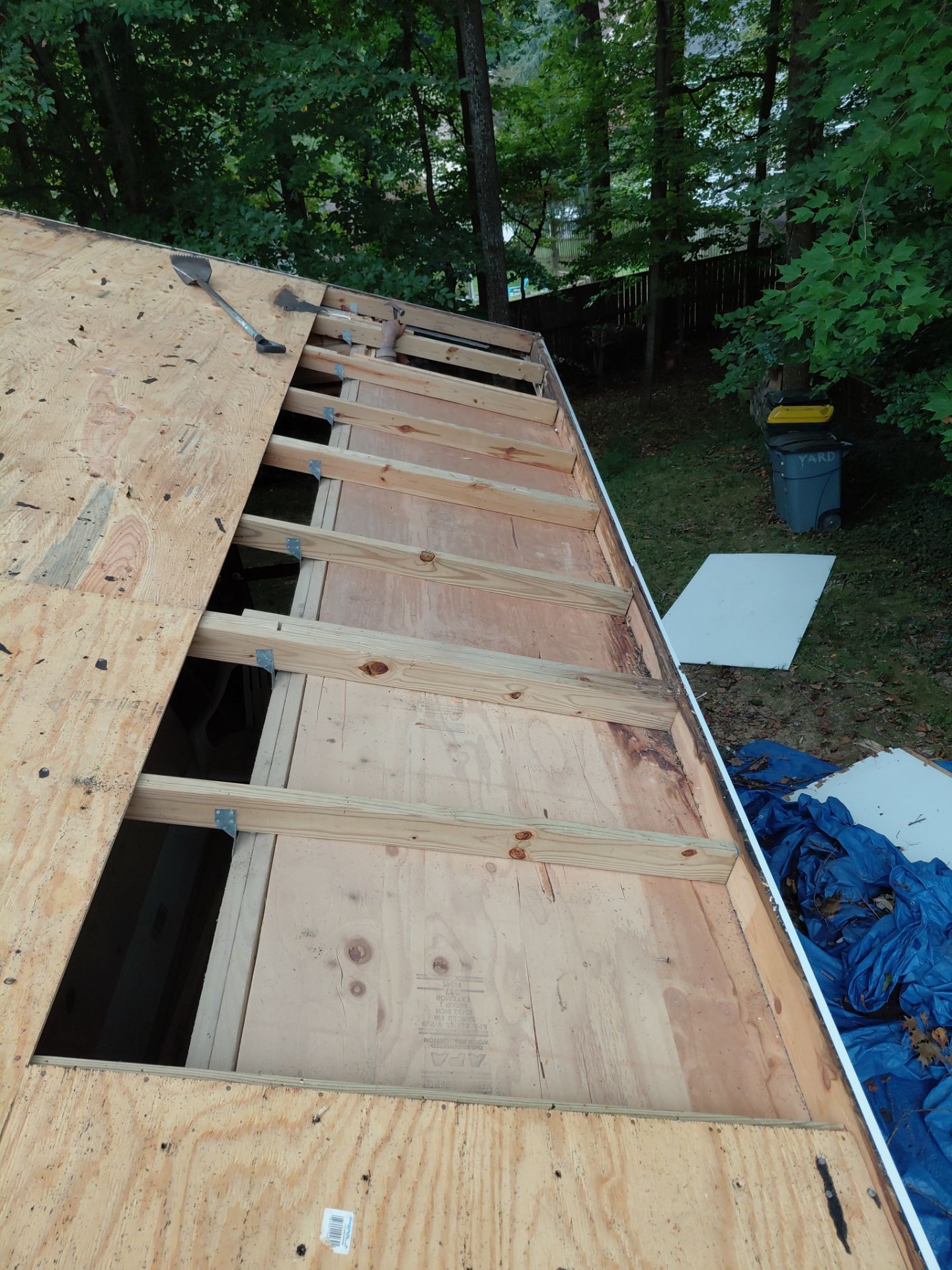 Springfield : with CertainTeed Landmark Pro in Max Def Cobblestone Gray  by RM Banning, Inc.