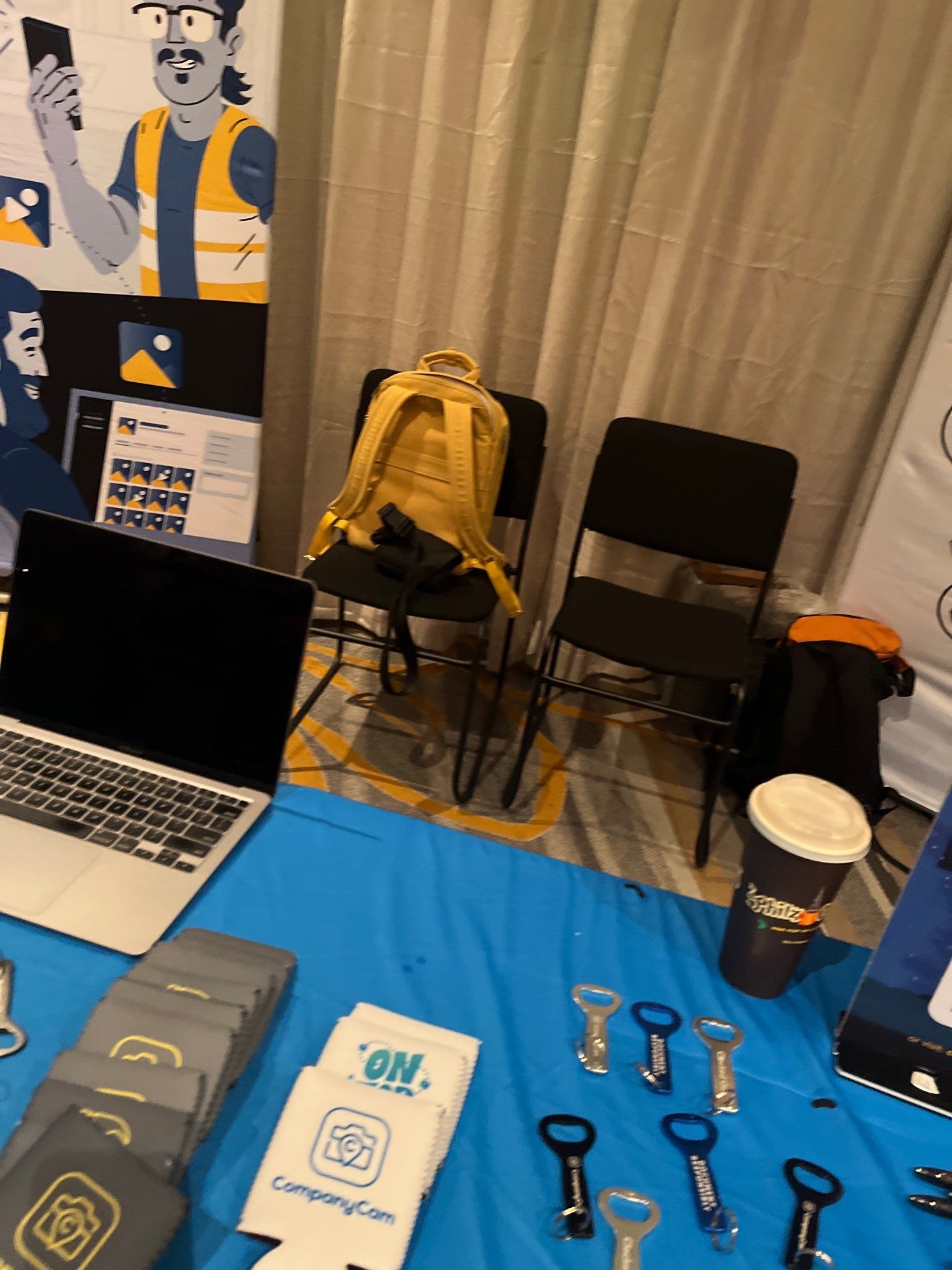 Trade Show using Aquarium by CompanyCam
