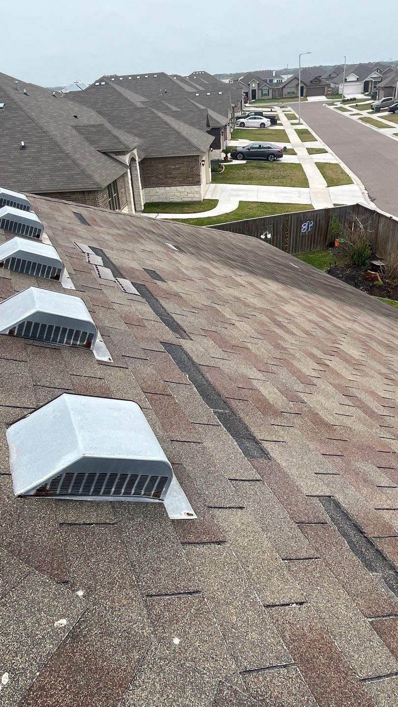 Residential Roofing Installation using Certainteed Landmark Weatherwood by Galvan Roofing and Construction