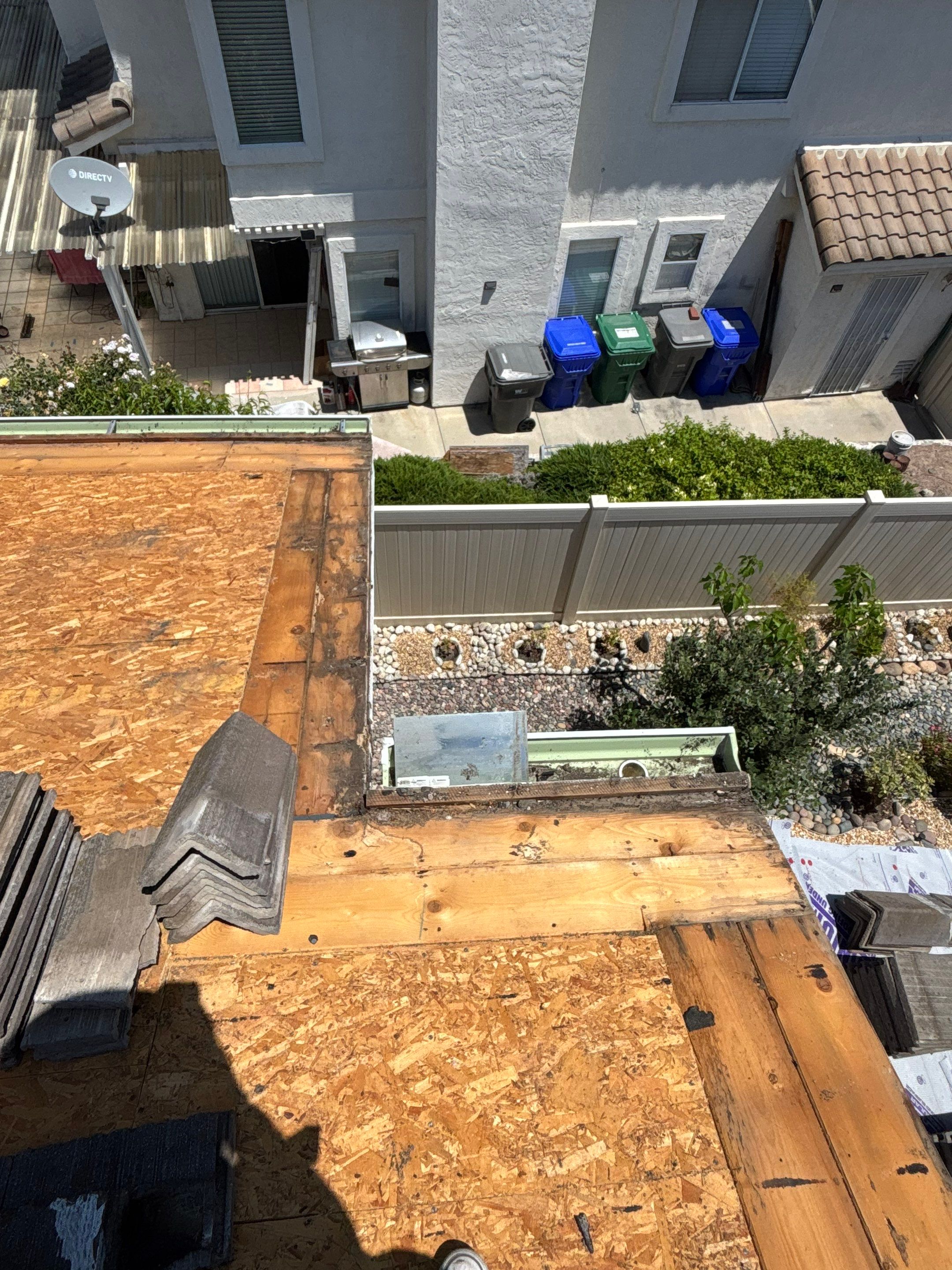 Oceanside Tile Roof Lift & Lay – LifeTile Underlayment Replacement by Zenith Roofing Services