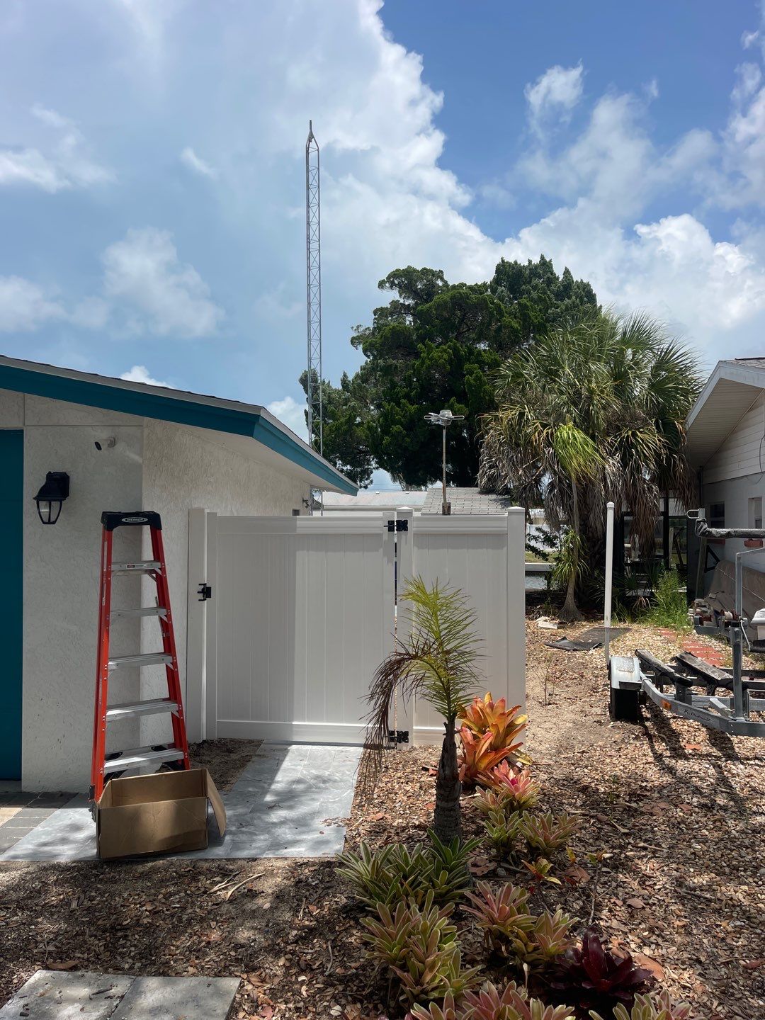 Bradenton, FL 6 ft. Tall White Vinyl Privacy Fence by Asap fence and gates, LLC