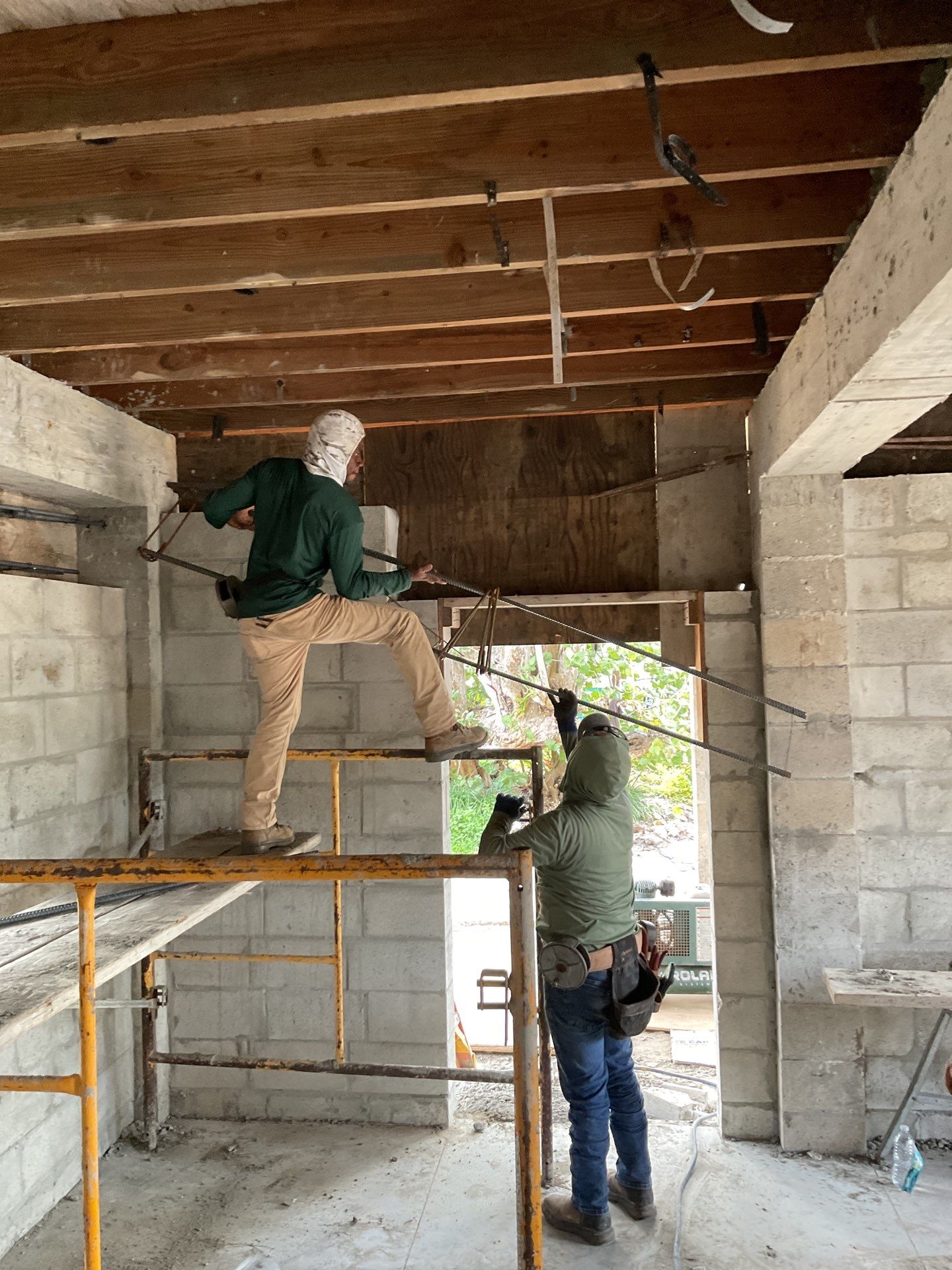 Raising a house on Sanibel Island by Southern Gulf Construction