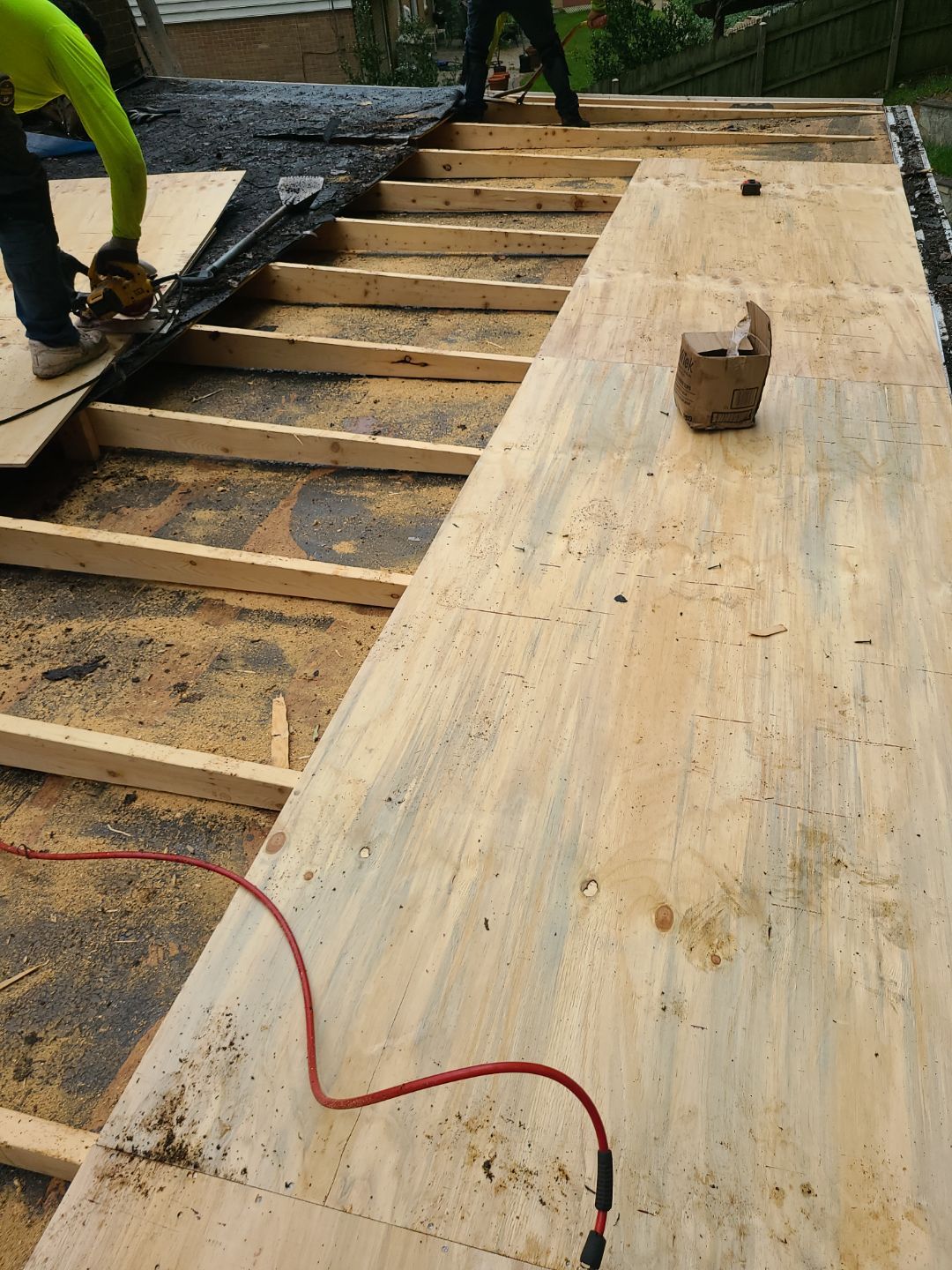 Annandale: Roof Replacement with CertainTeed Landmark Pro Designer Shingles in Max Def Pewter by RM Banning, Inc.