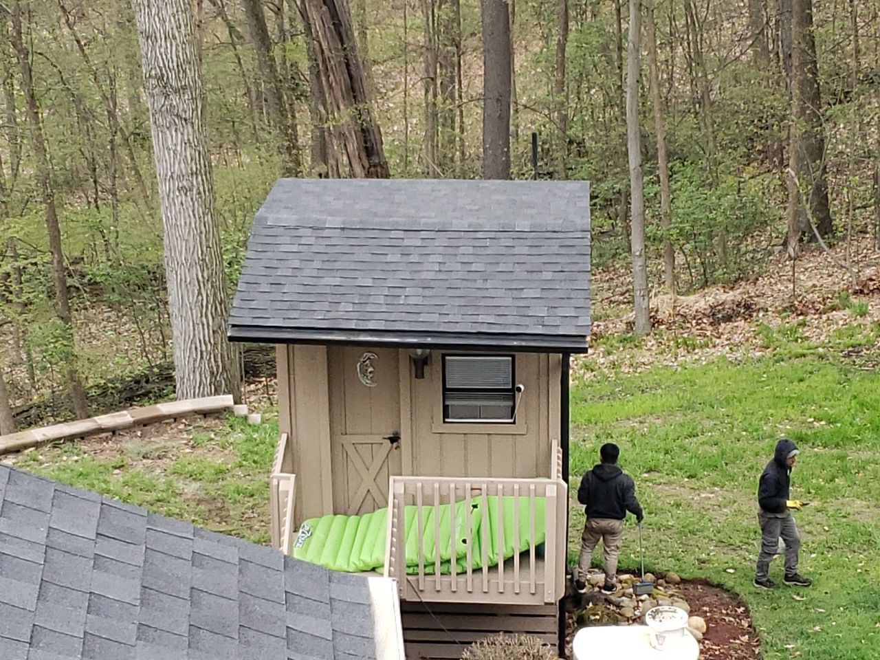 Brand: Atlas Pinnacle Color: Pristine Scotchgard Black Drip: Black by Eagle Eye Roofing